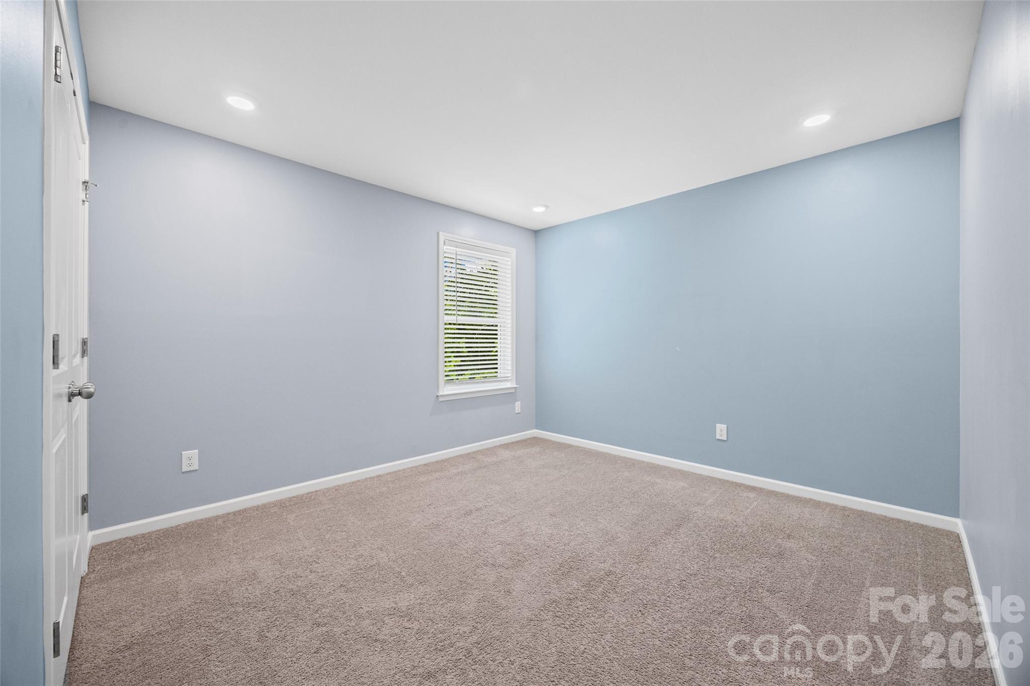 10210 Holly Park Drive — Charlotte