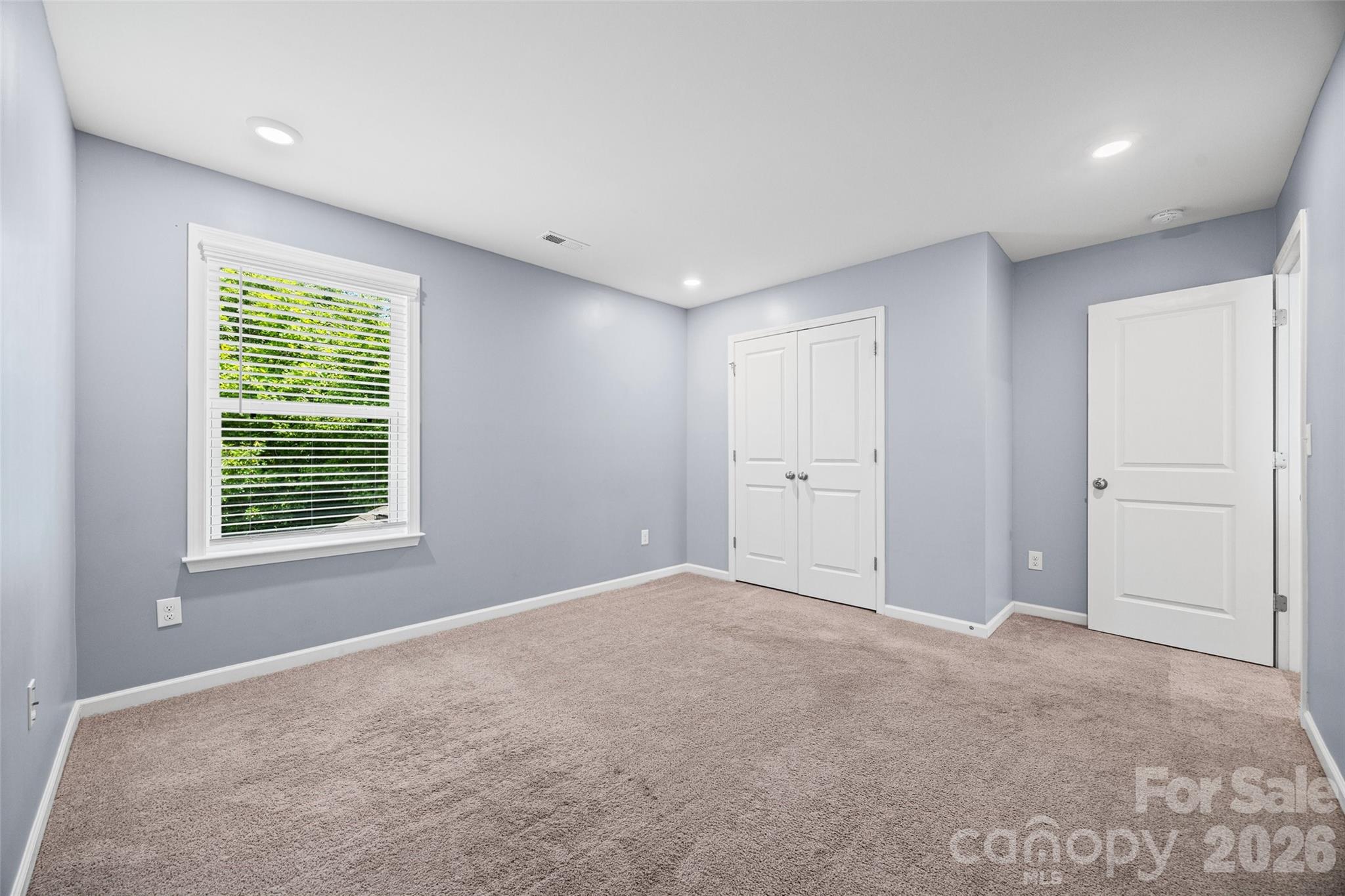 10210 Holly Park Drive — Charlotte