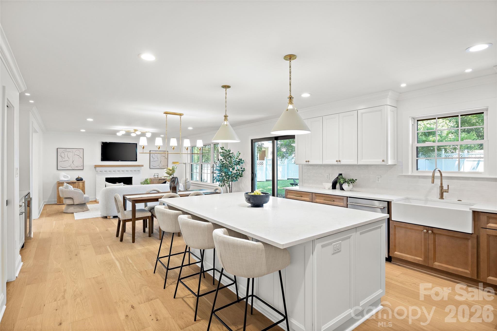 839 Montford Drive — Charlotte