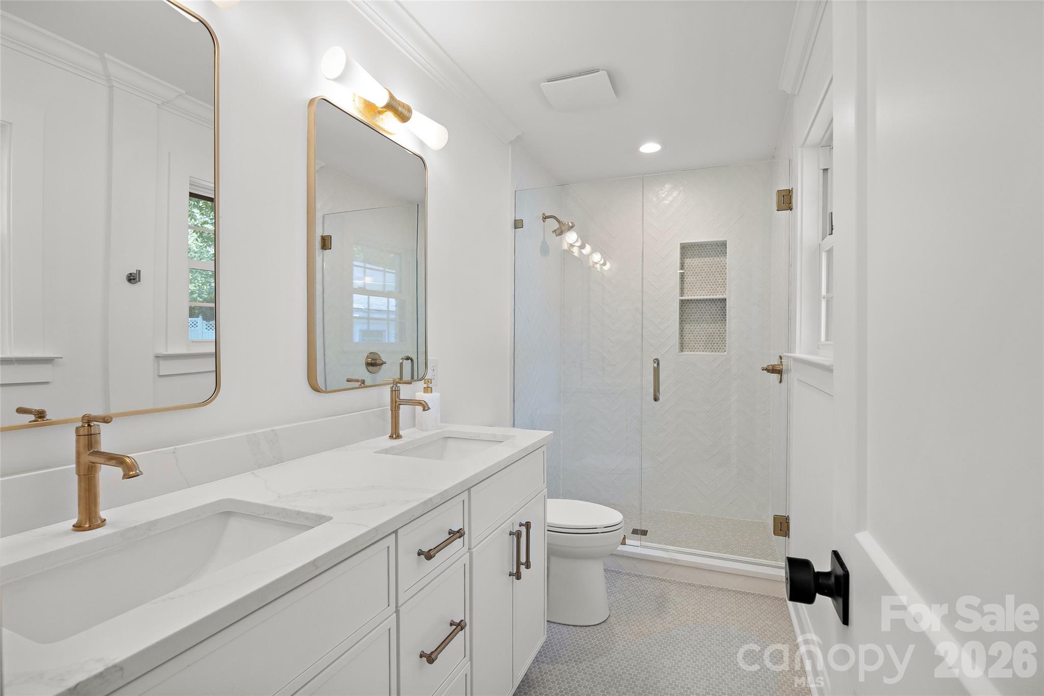 839 Montford Drive — Charlotte