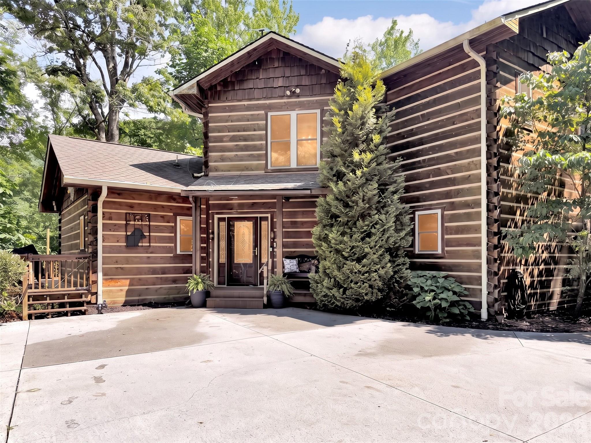 3214 Big Laurel Road — Waynesville