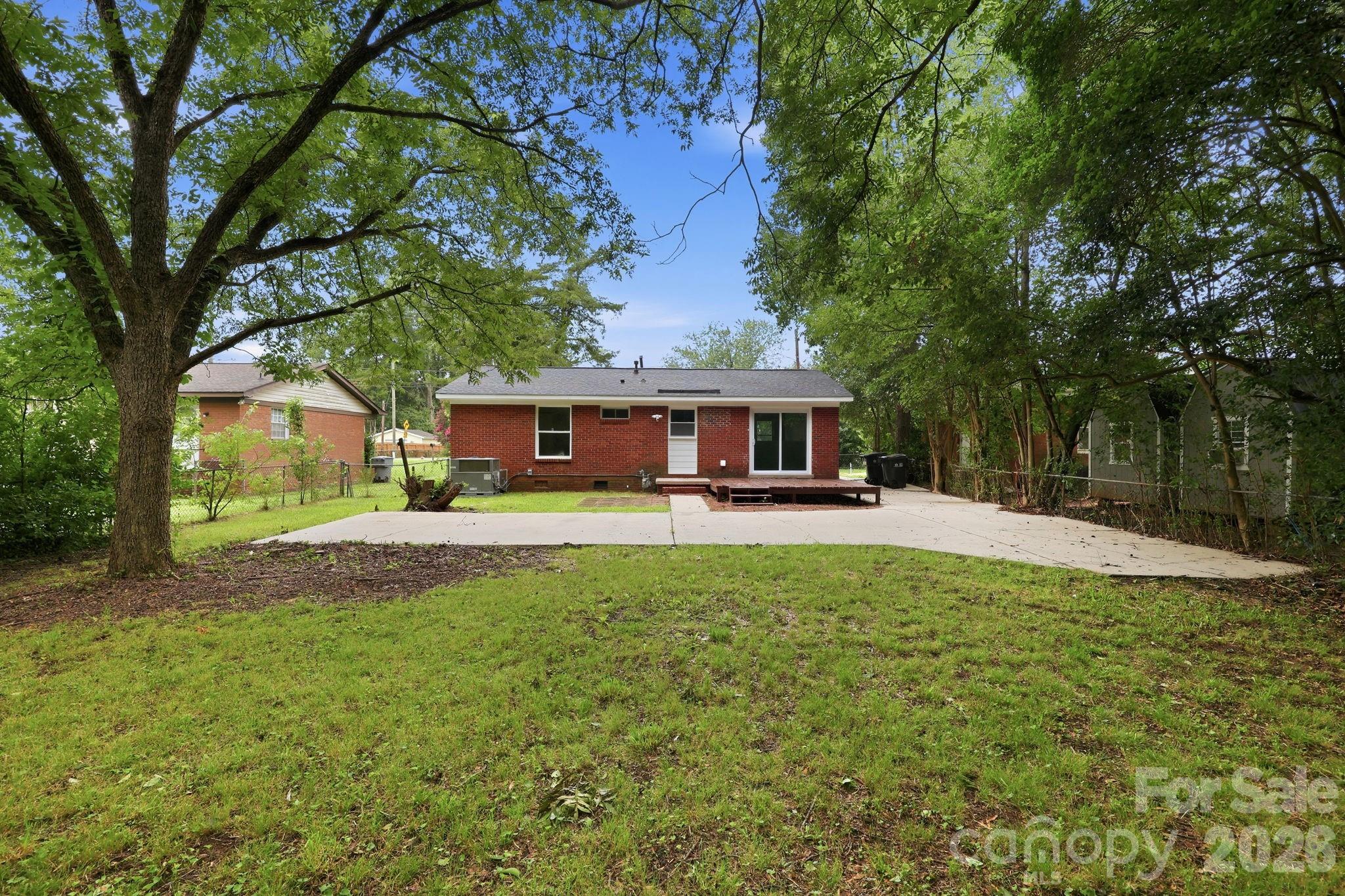 9430 Trinity Road — Charlotte