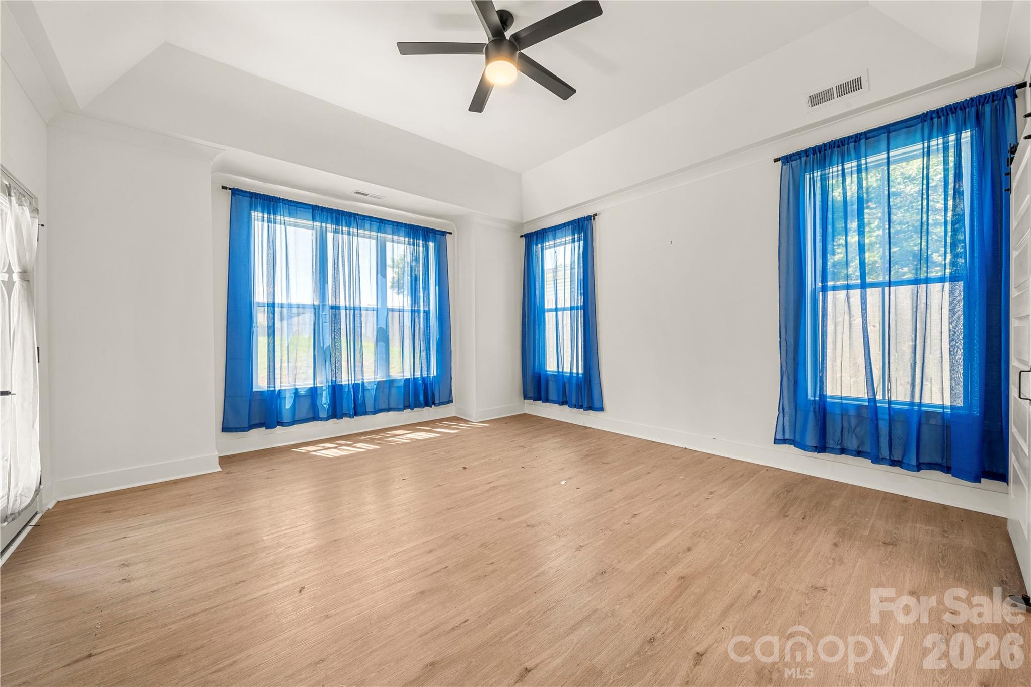 11352 Timber Ridge Road — Charlotte