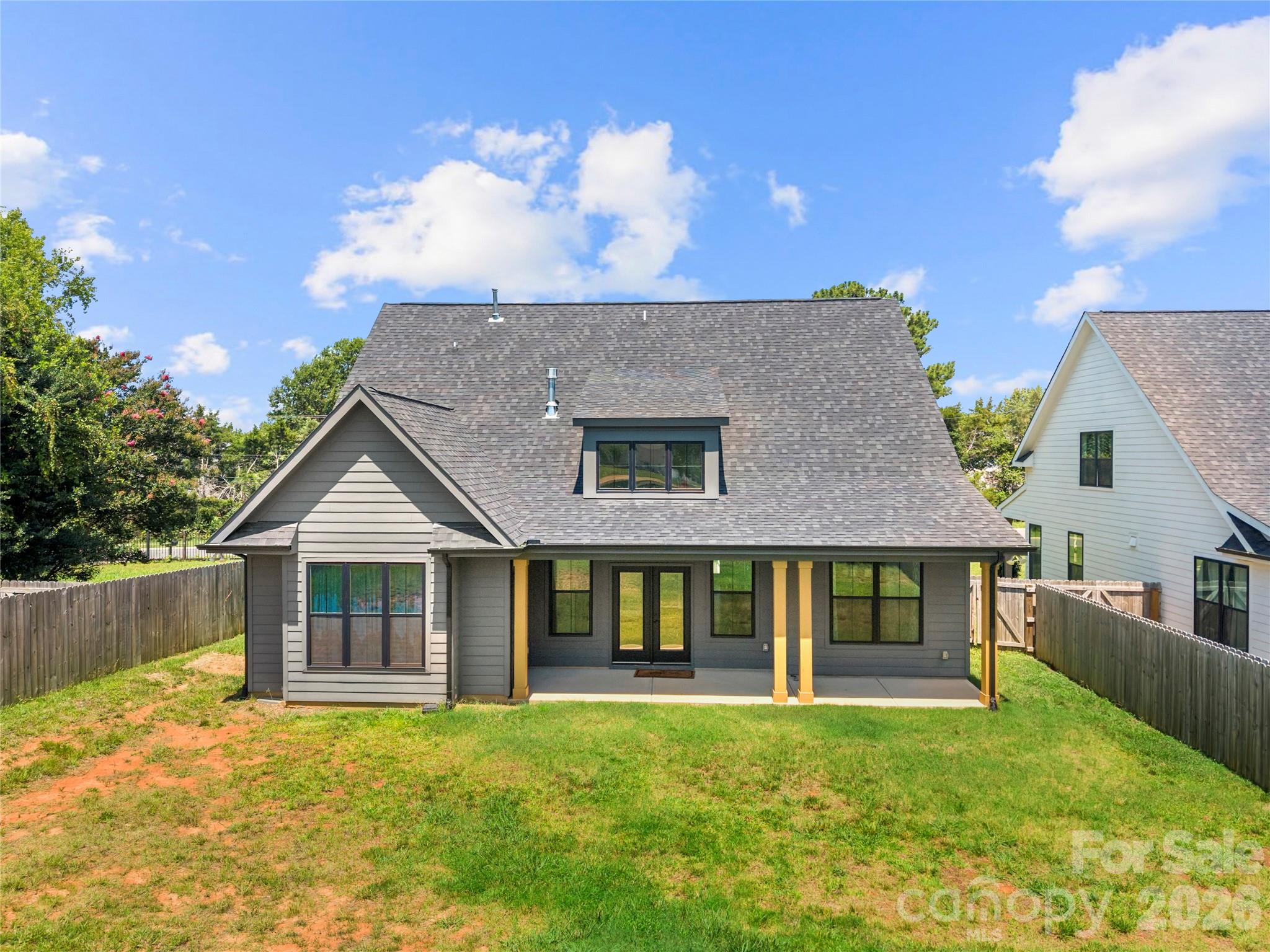 11352 Timber Ridge Road — Charlotte