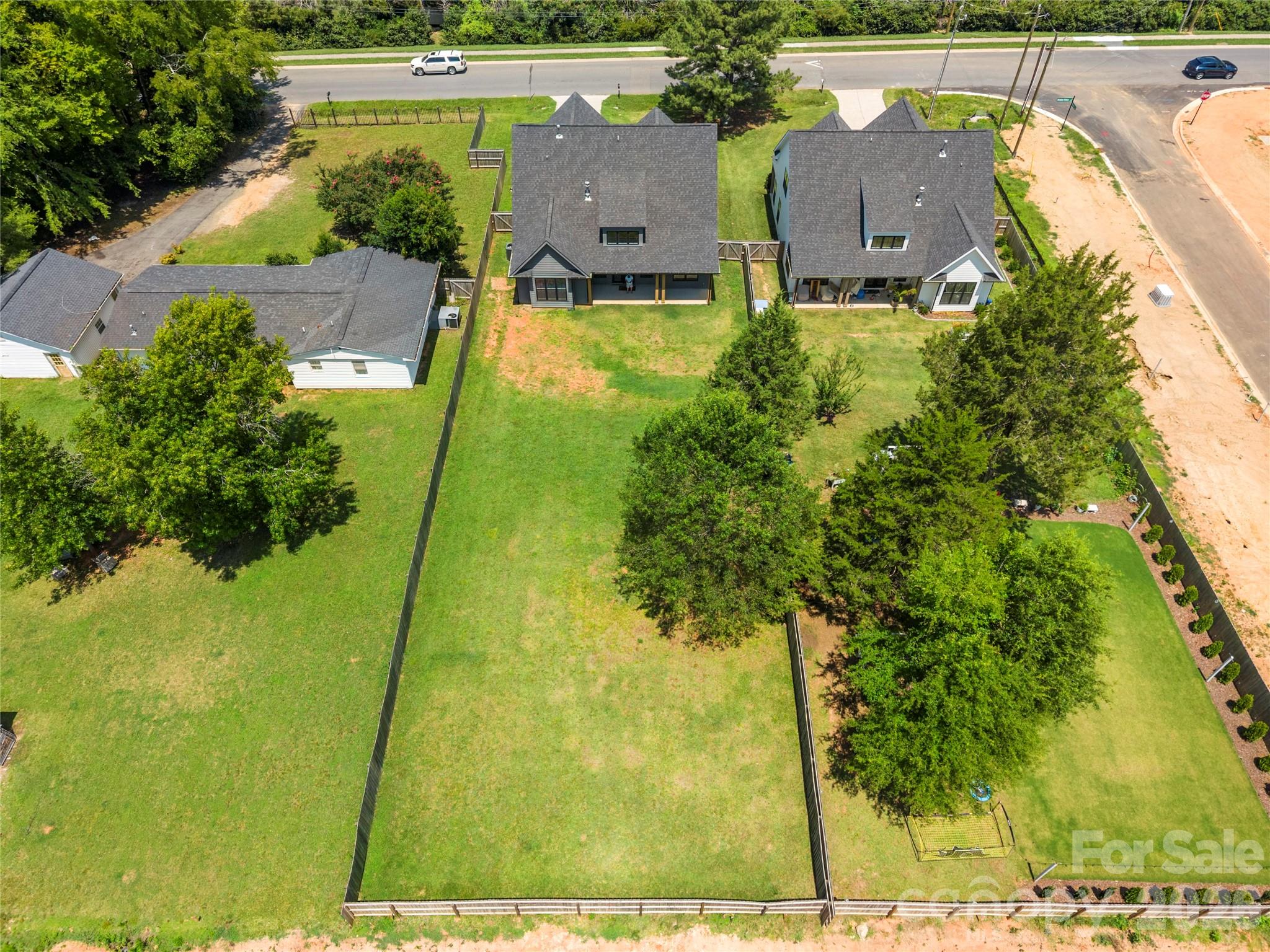 11352 Timber Ridge Road — Charlotte
