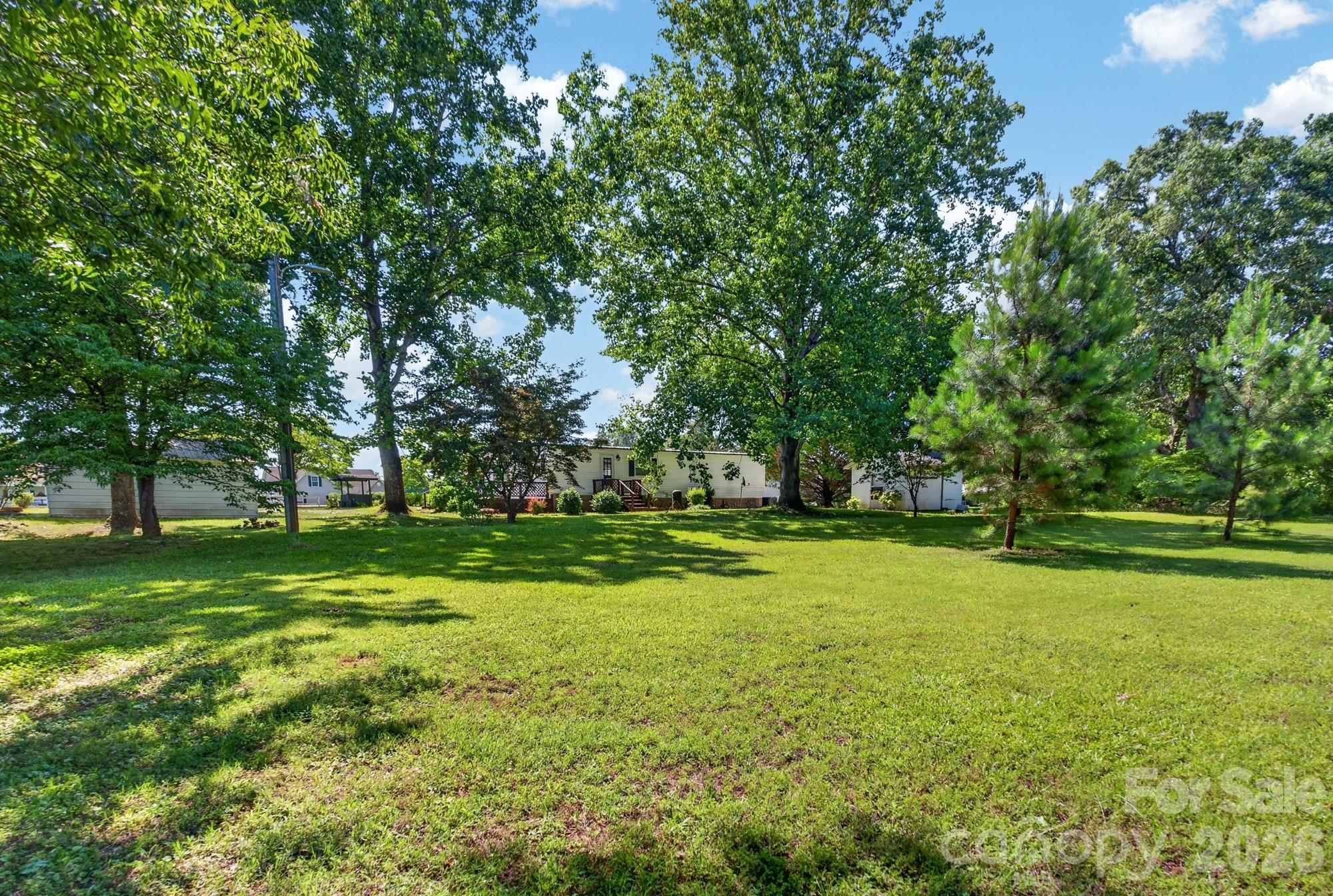 331 Shiloh Road S — York