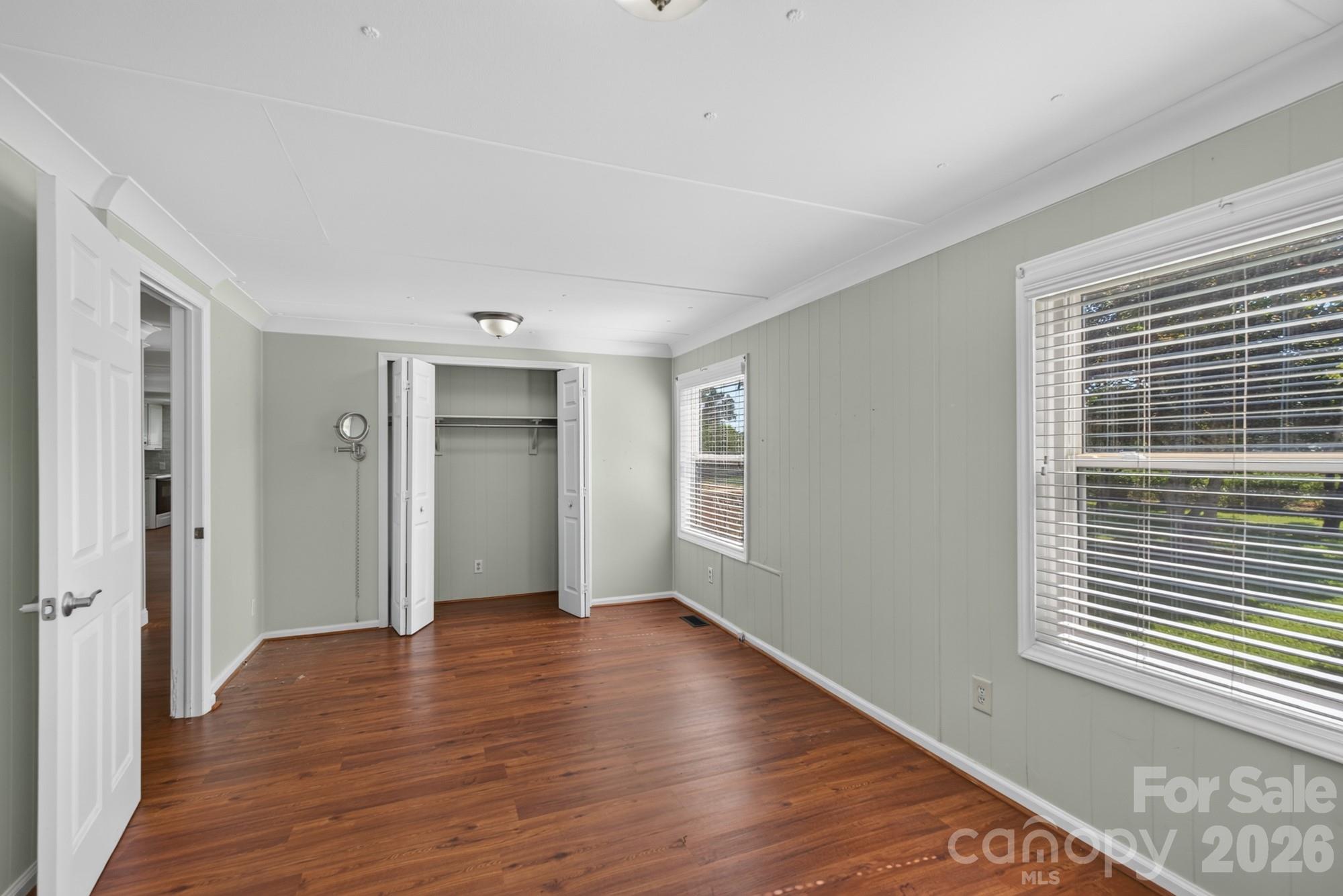 331 Shiloh Road S — York