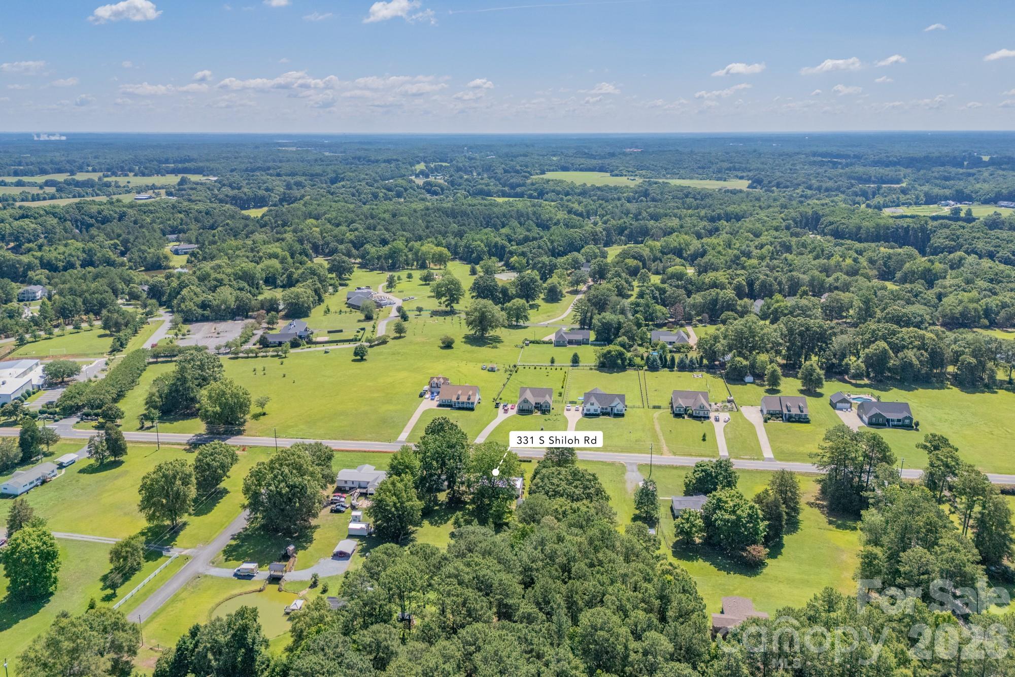 331 Shiloh Road S — York