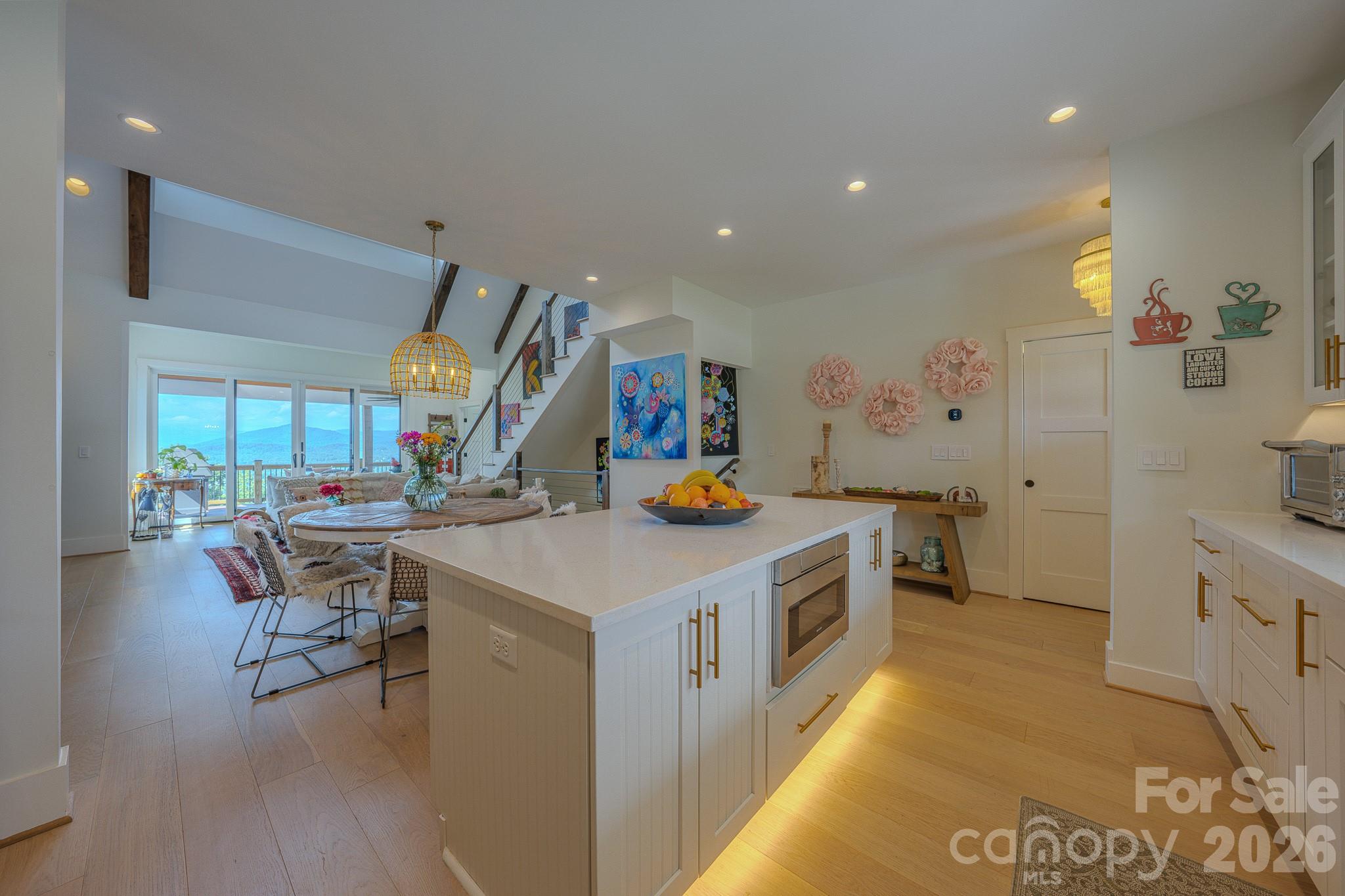 49 Arabella Lane — Arden