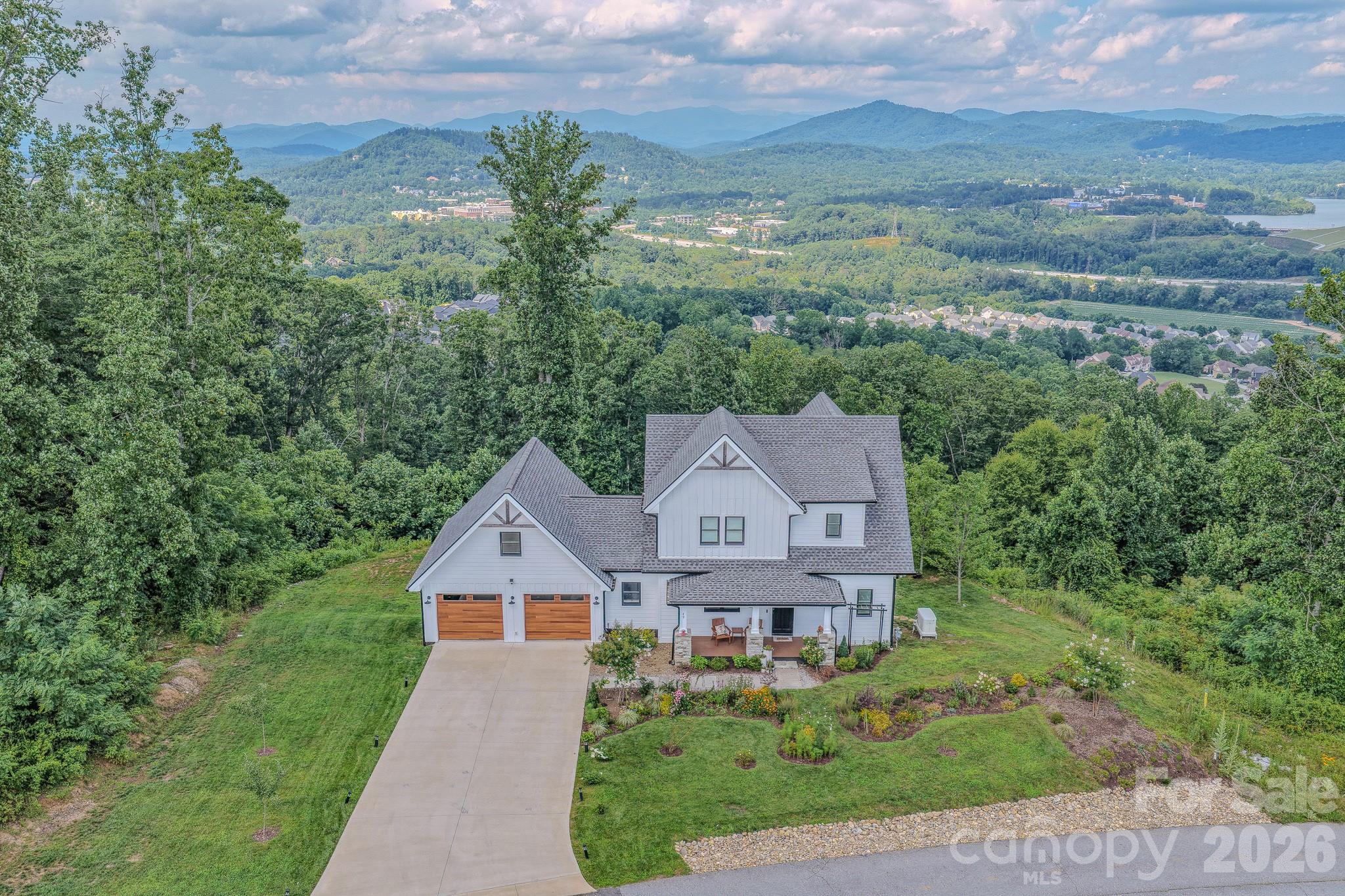 49 Arabella Lane — Arden