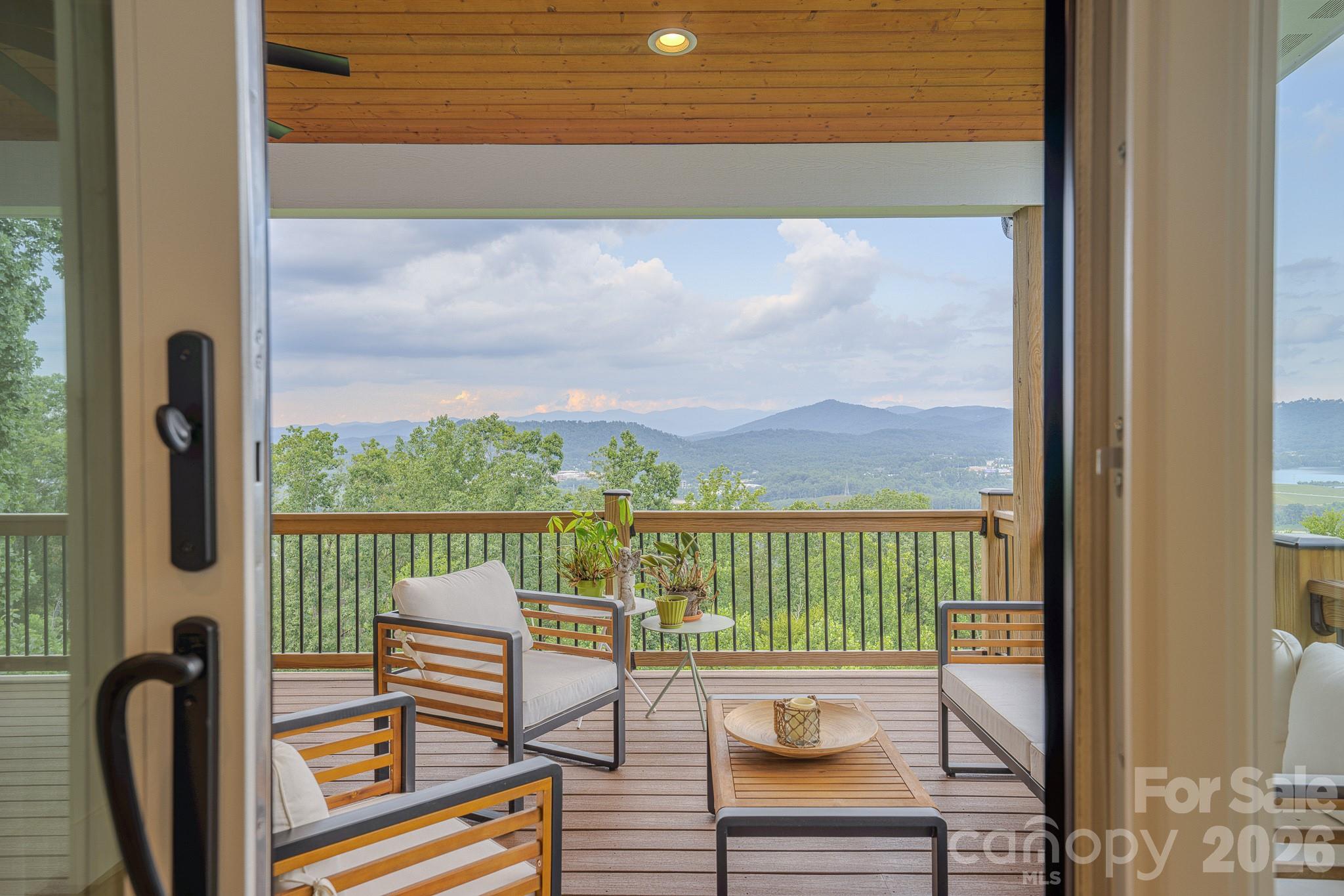 49 Arabella Lane — Arden