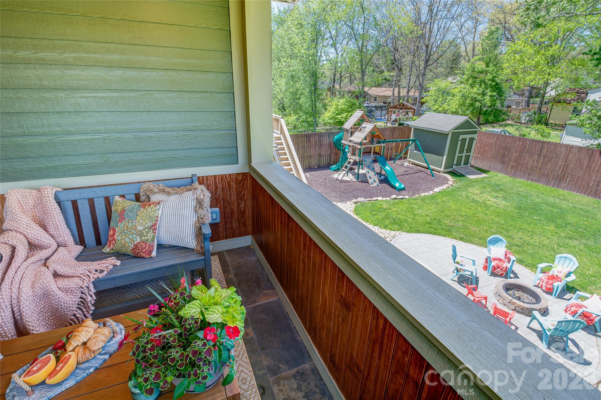 6 Hamlet Street — Black Mountain
