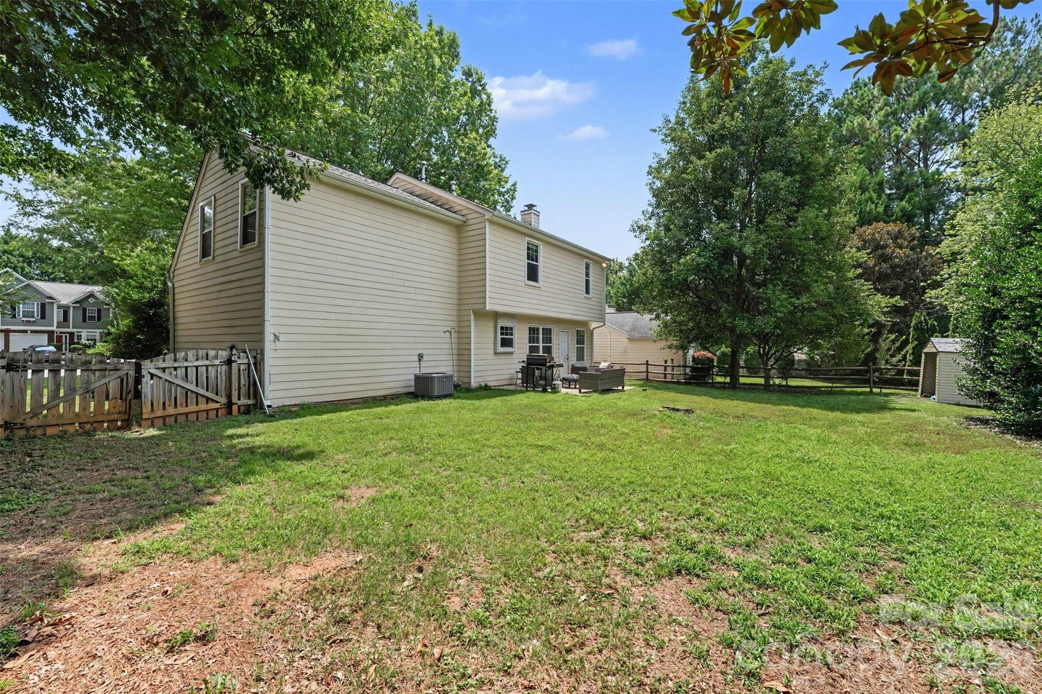 7610 Wynstone Ridge Circle — Huntersville
