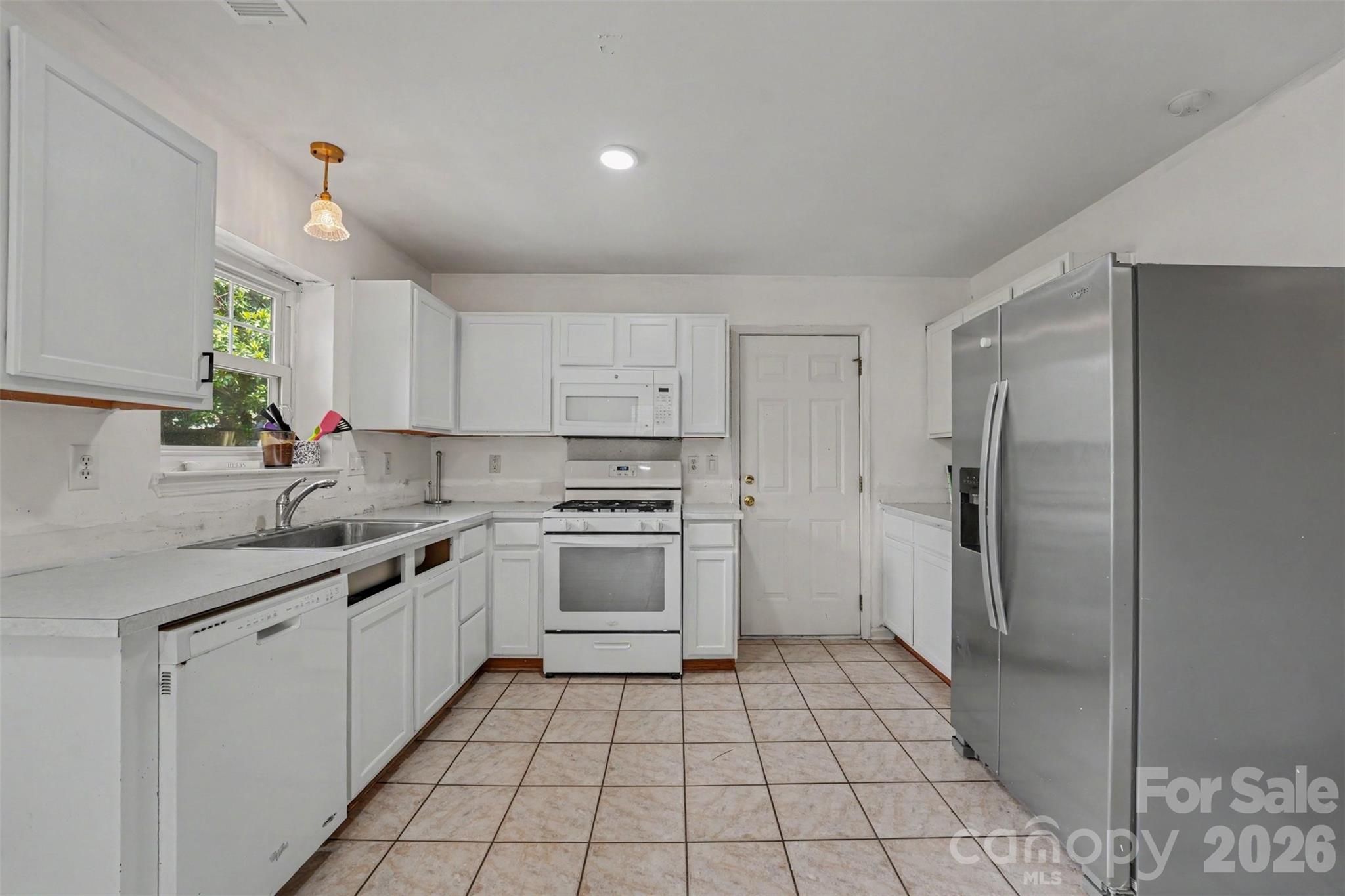 7610 Wynstone Ridge Circle — Huntersville