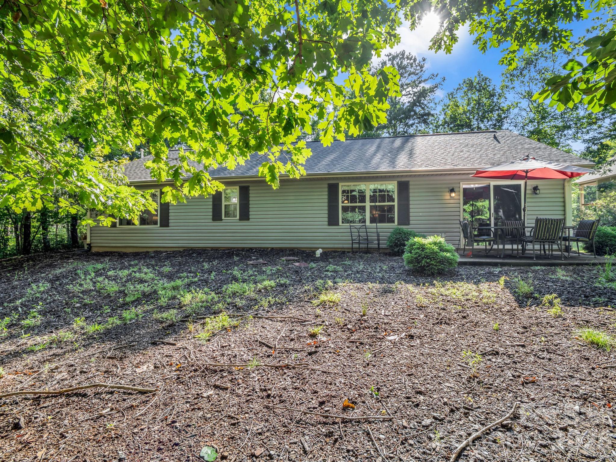 141 Dalton Court — Lake Lure