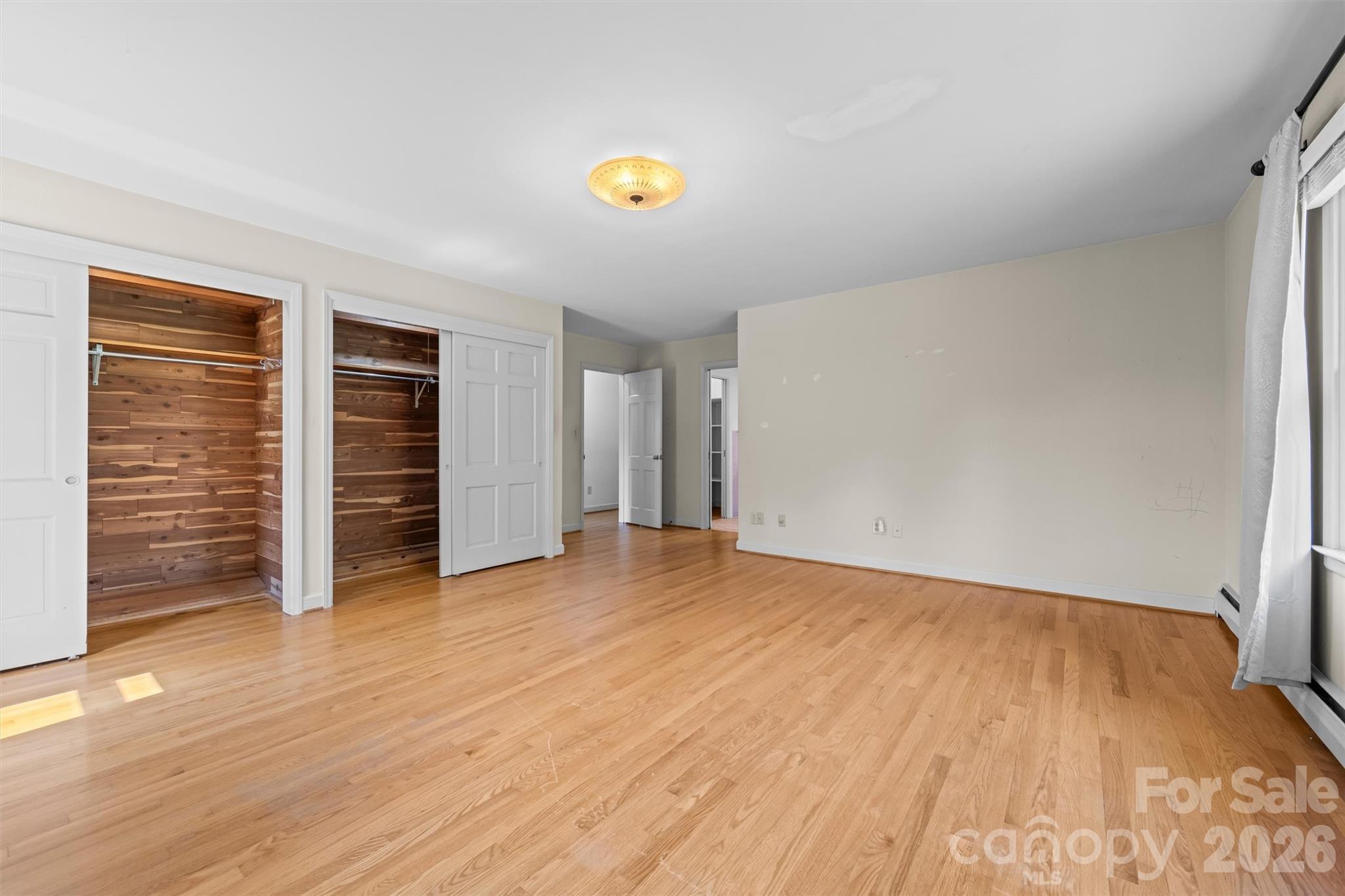 21 Hamburg Drive — Weaverville