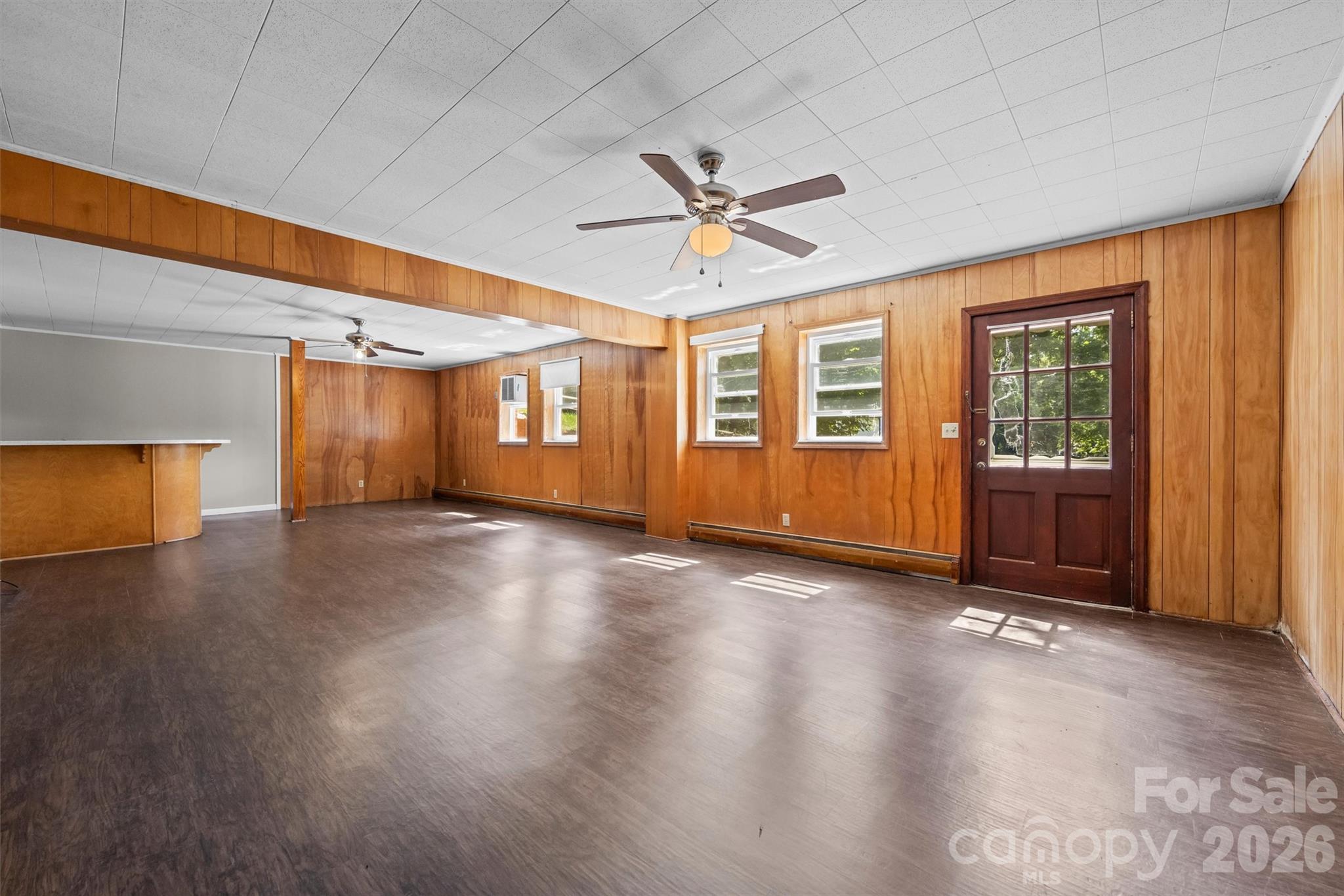21 Hamburg Drive — Weaverville