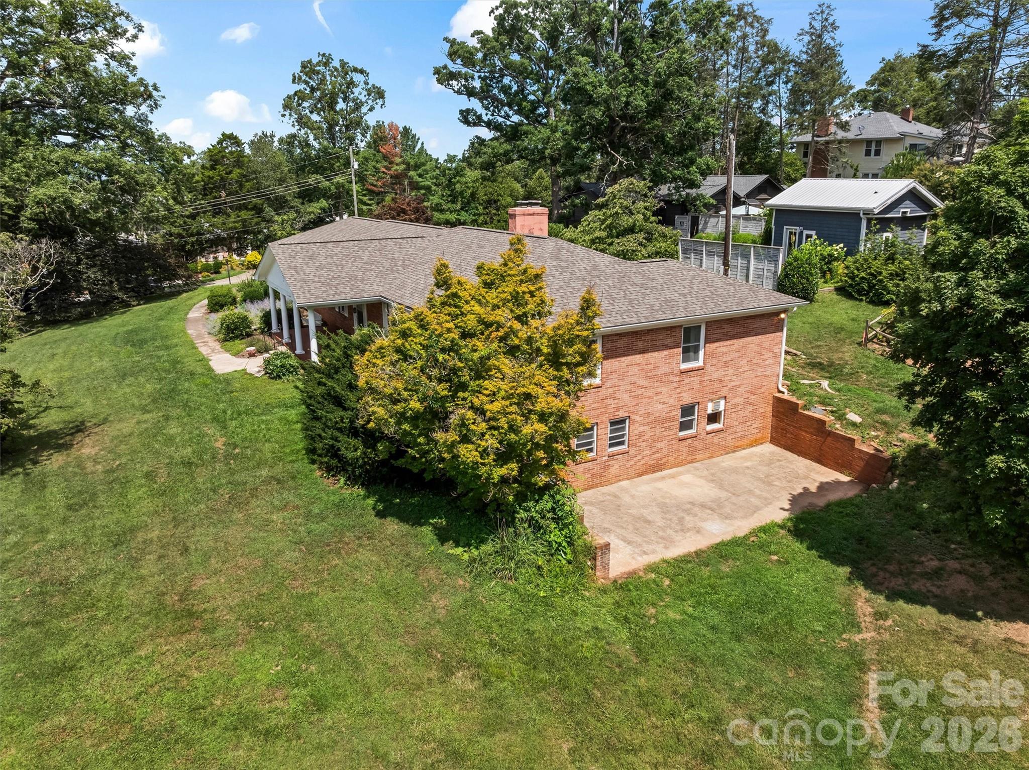 21 Hamburg Drive — Weaverville