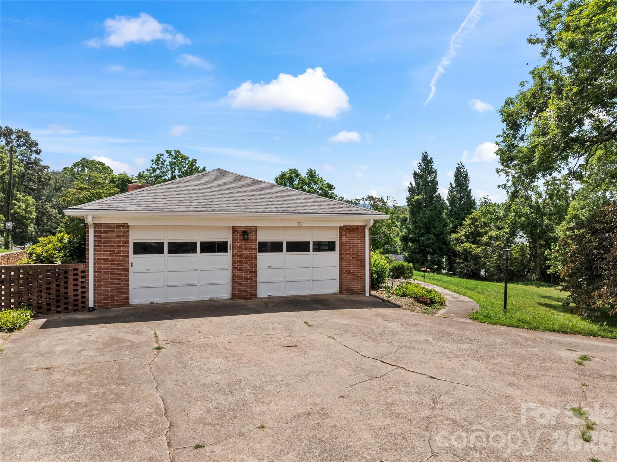 21 Hamburg Drive — Weaverville