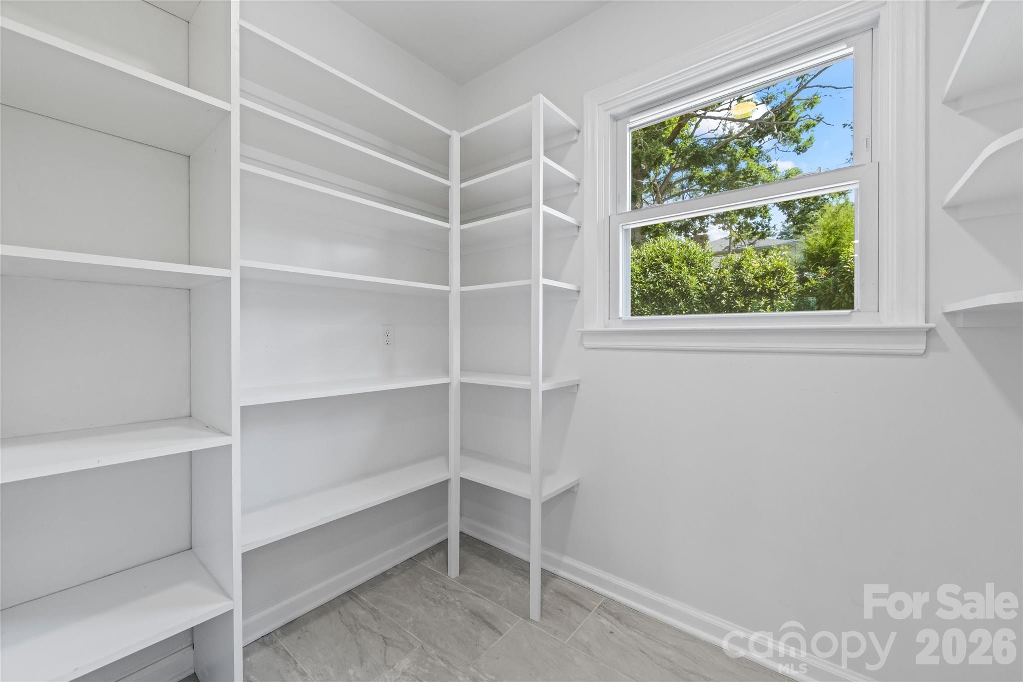 21 Hamburg Drive — Weaverville