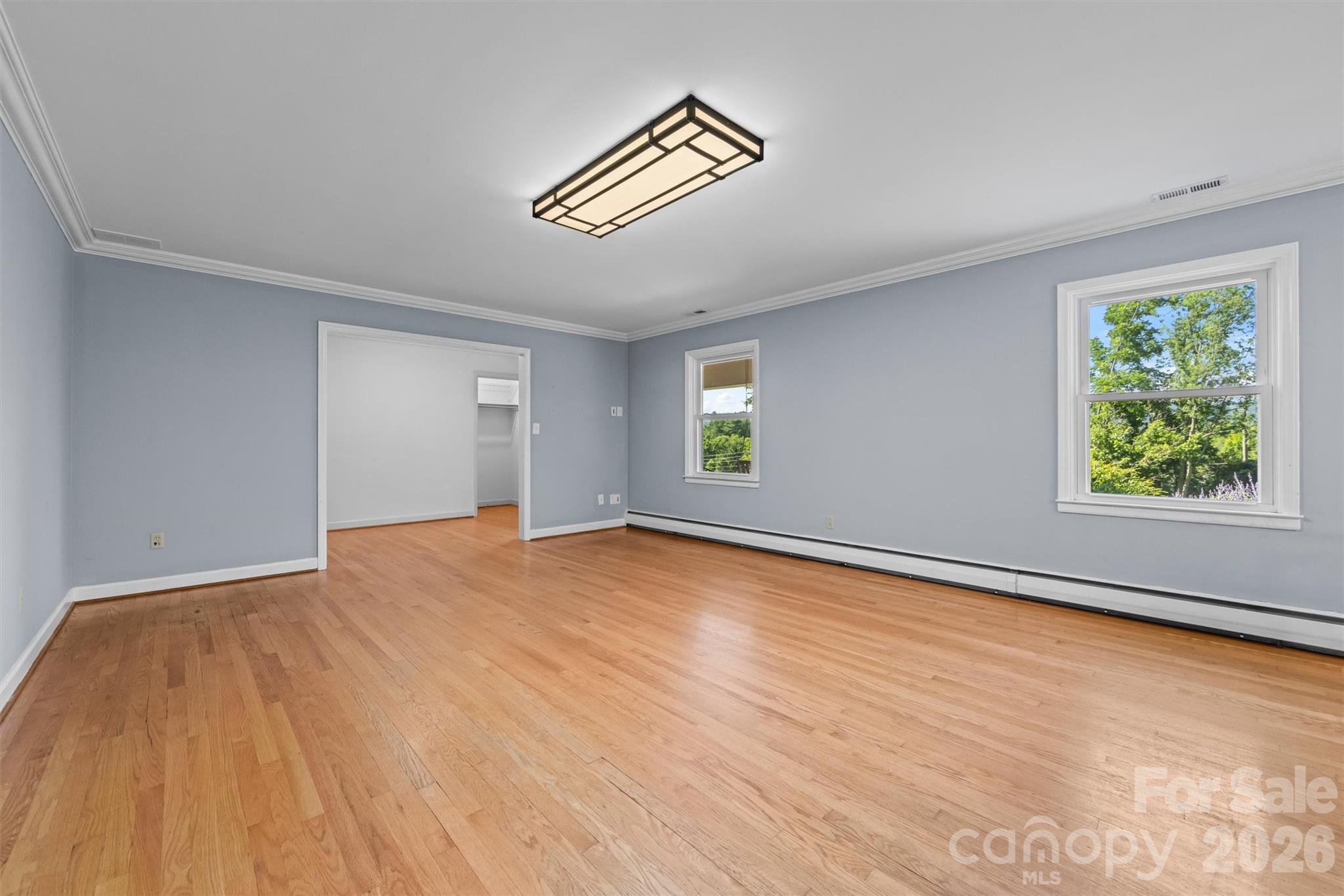 21 Hamburg Drive — Weaverville