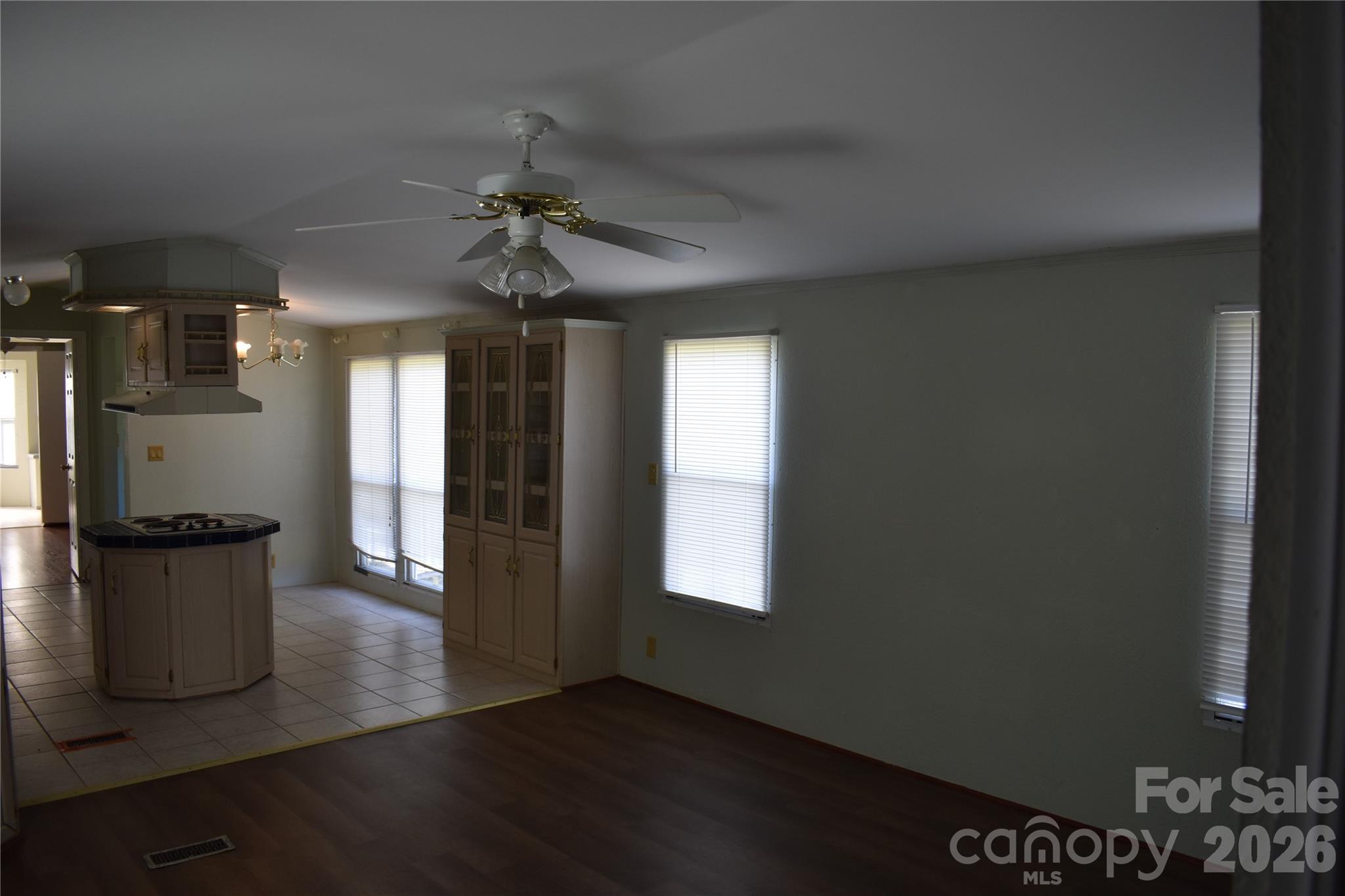 69 Woodmont Drive — Nebo