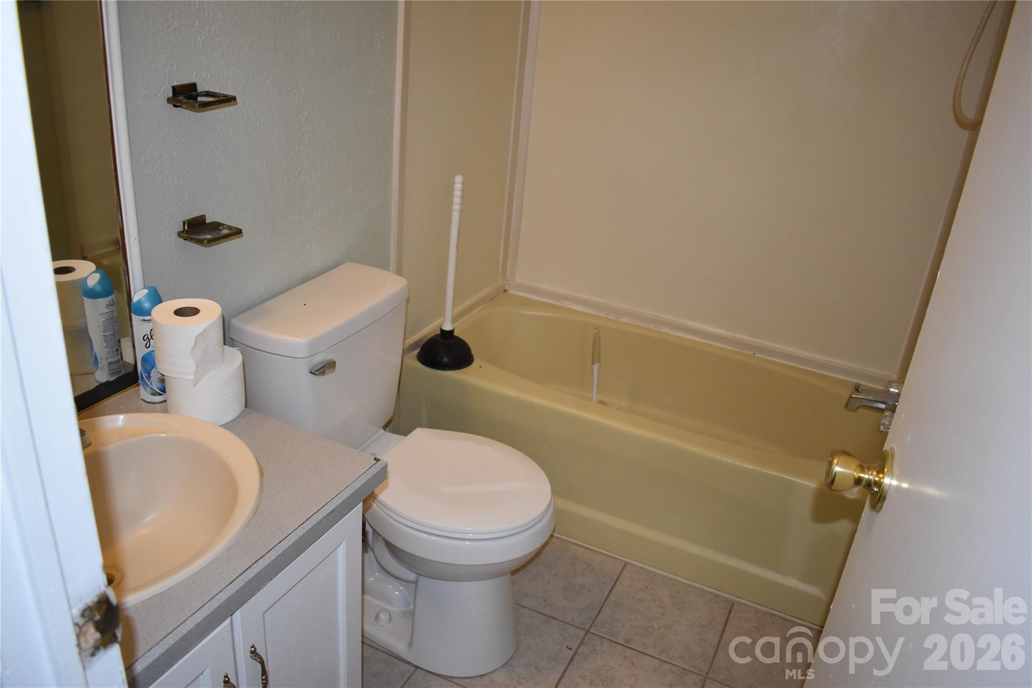 69 Woodmont Drive — Nebo