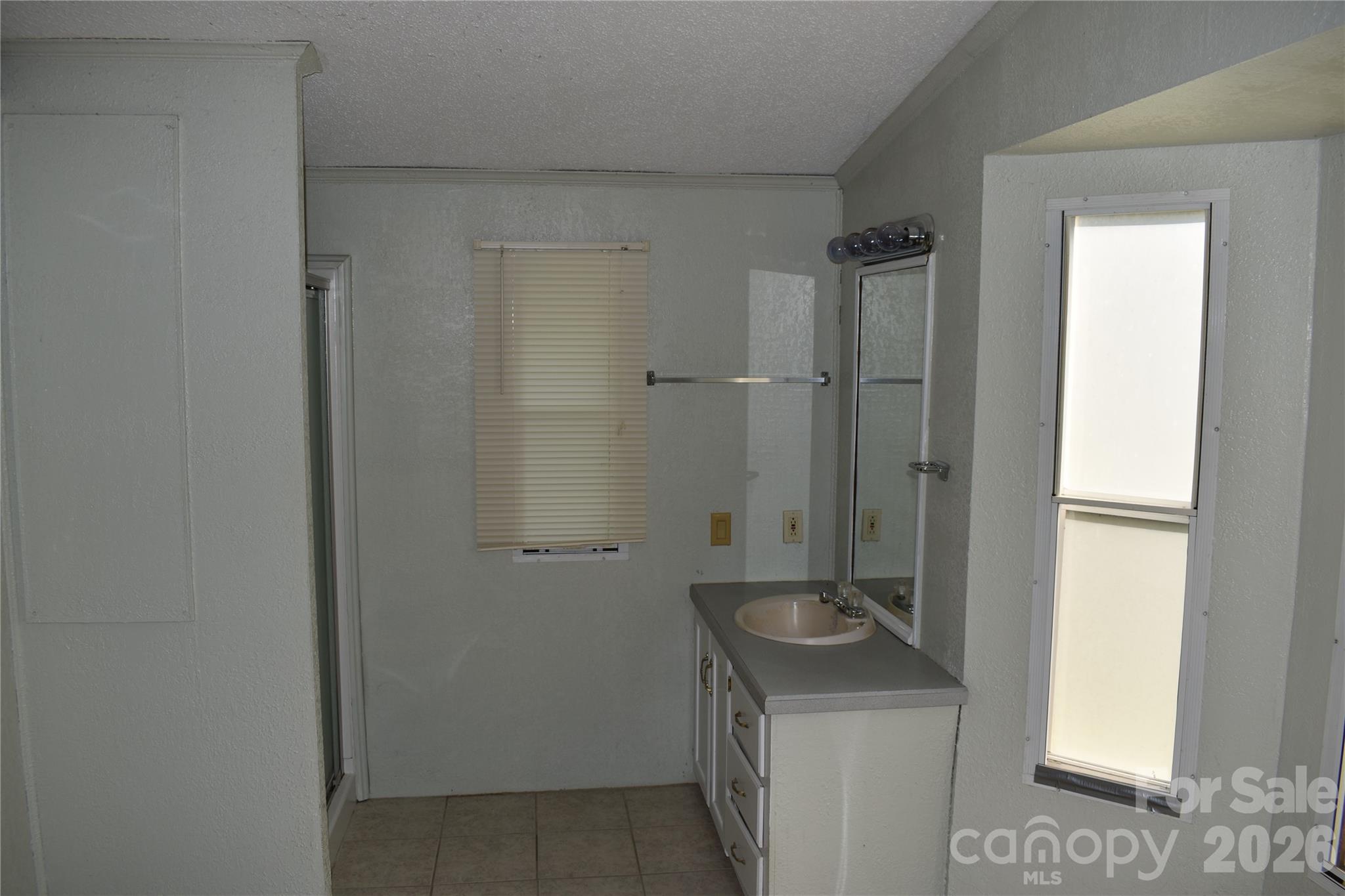 69 Woodmont Drive — Nebo