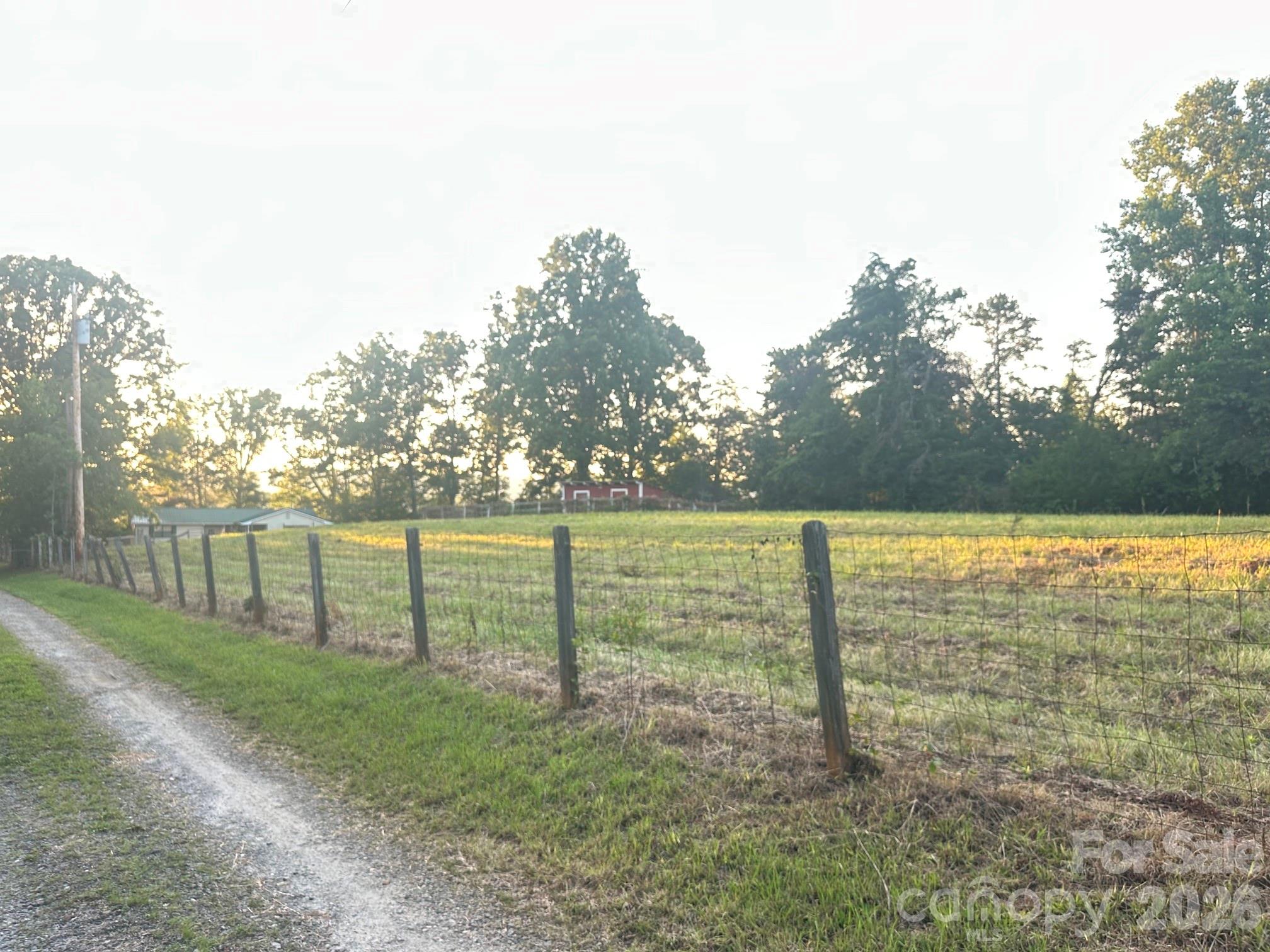 69 Woodmont Drive — Nebo
