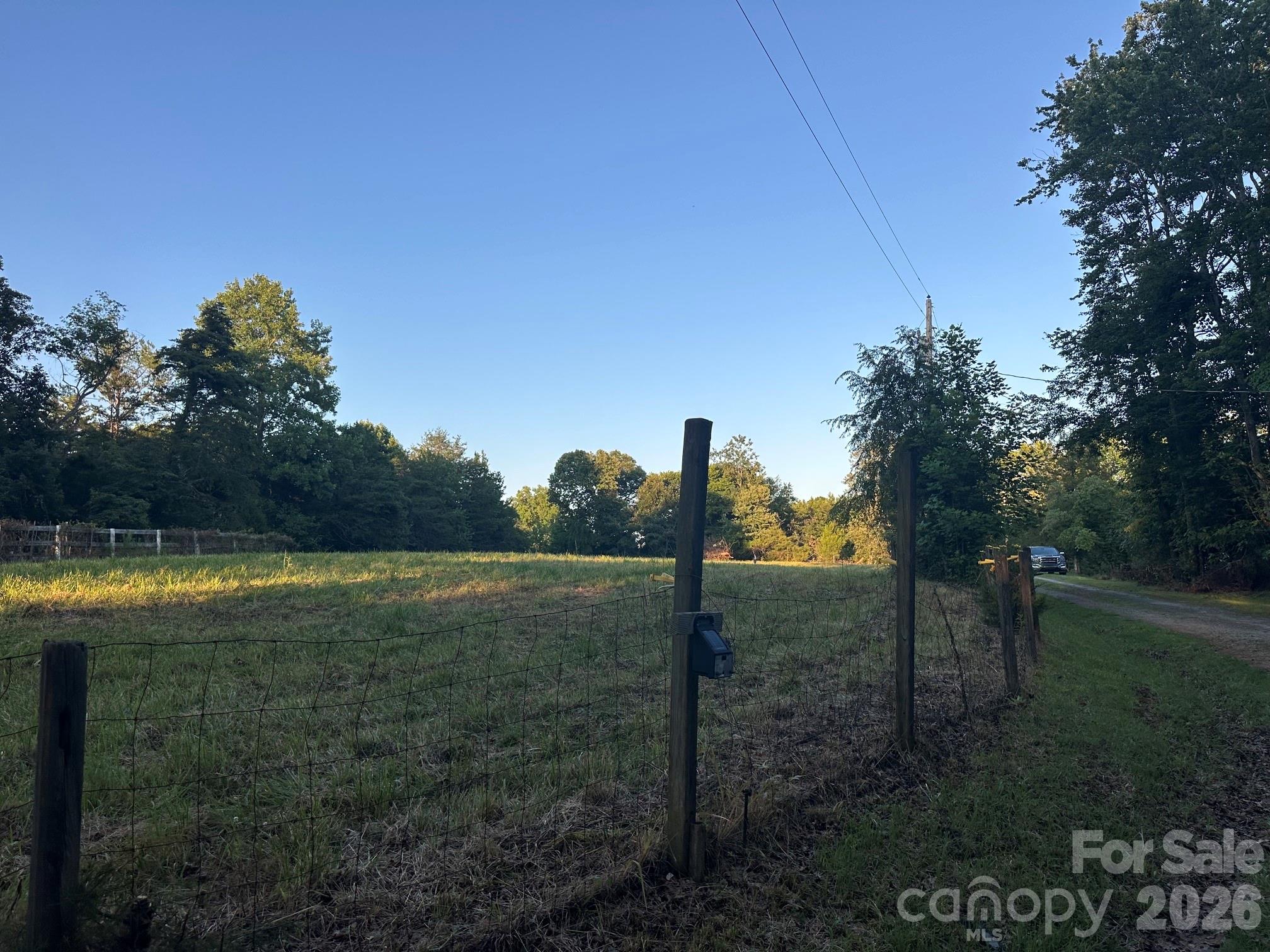 69 Woodmont Drive — Nebo