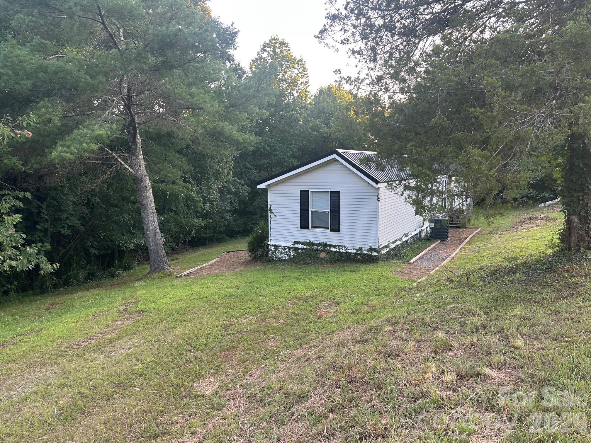 69 Woodmont Drive — Nebo