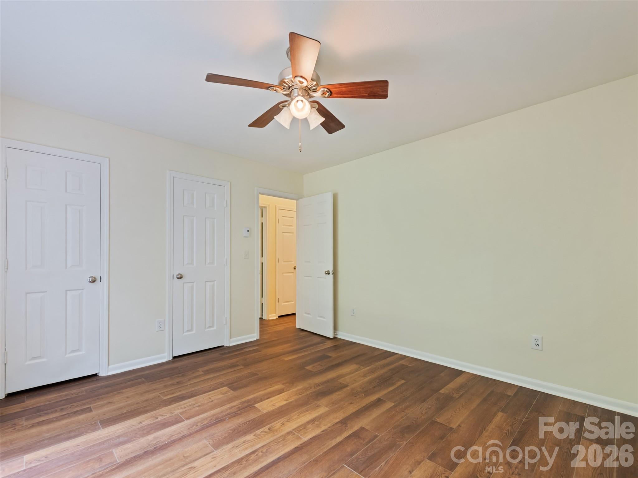 80 Merrie Way — Waynesville