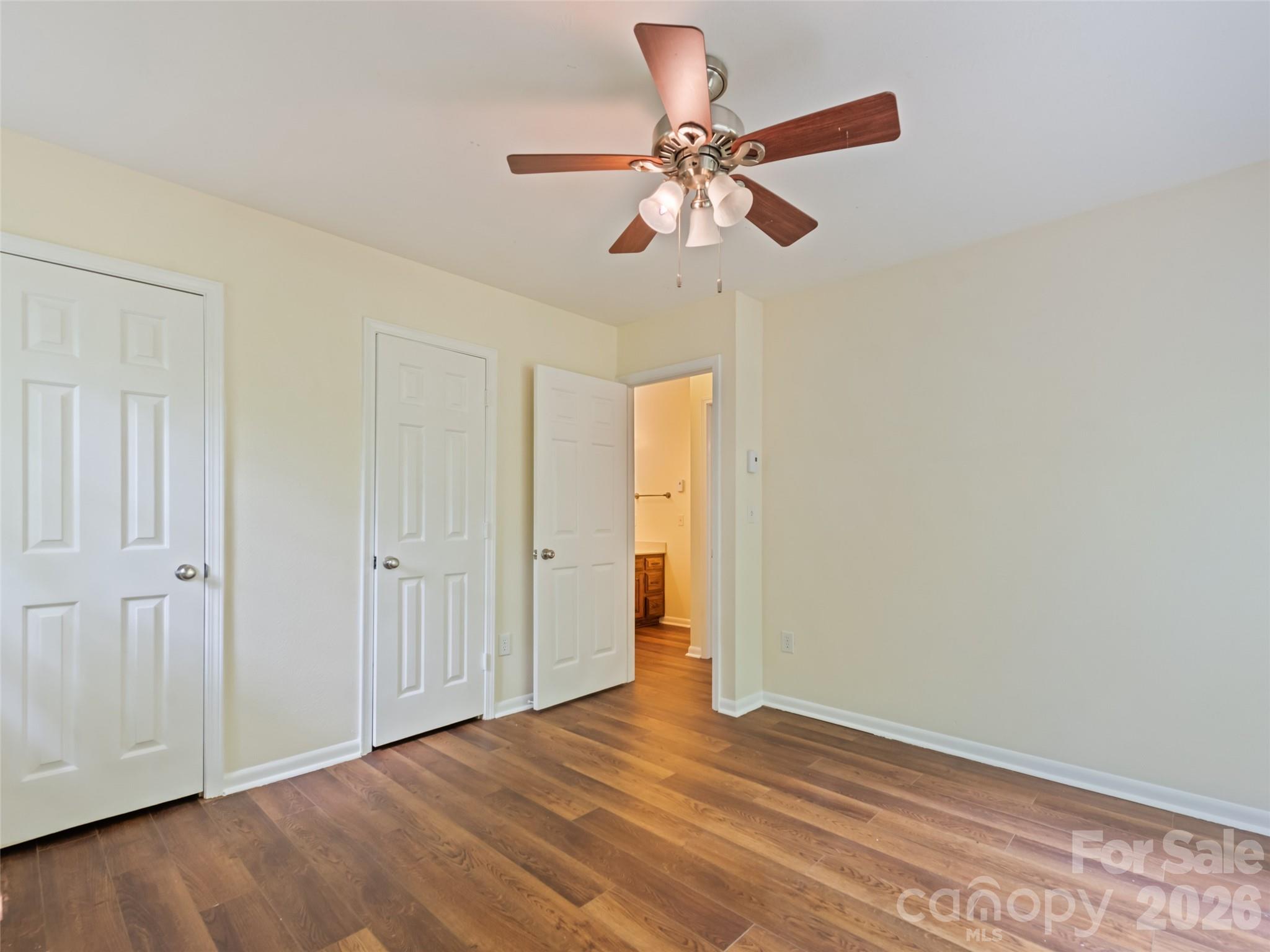 80 Merrie Way — Waynesville