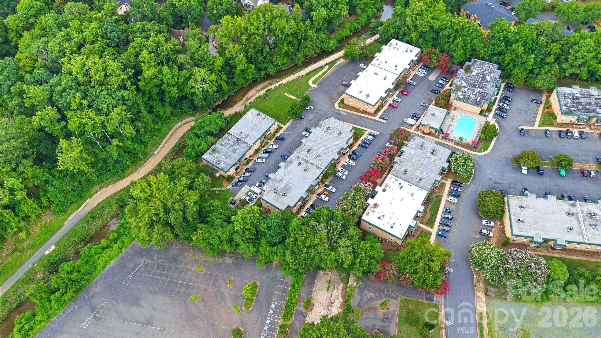 4739 Hedgemore Drive — Charlotte
