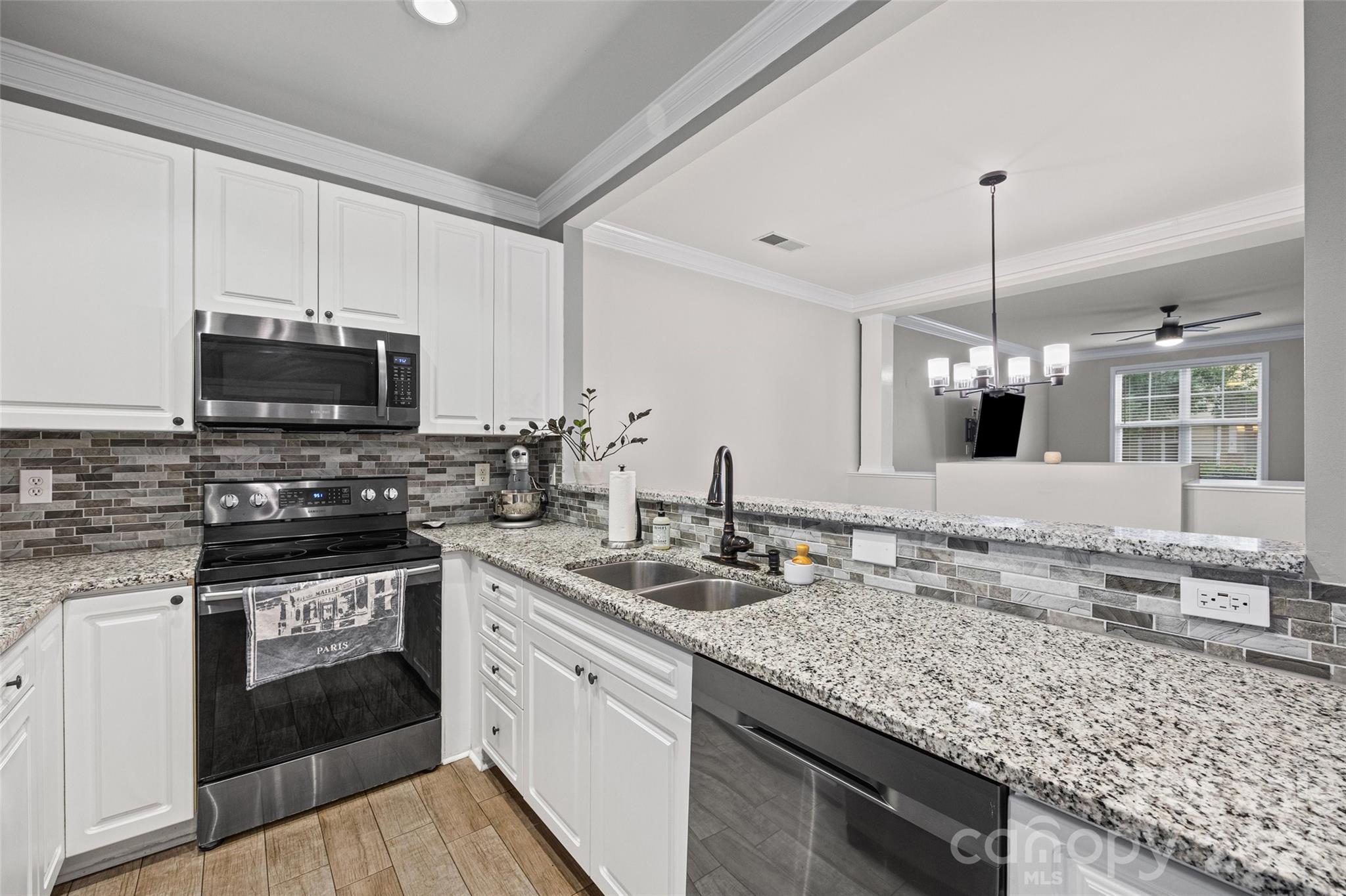 11143 Dundarrach Lane — Charlotte