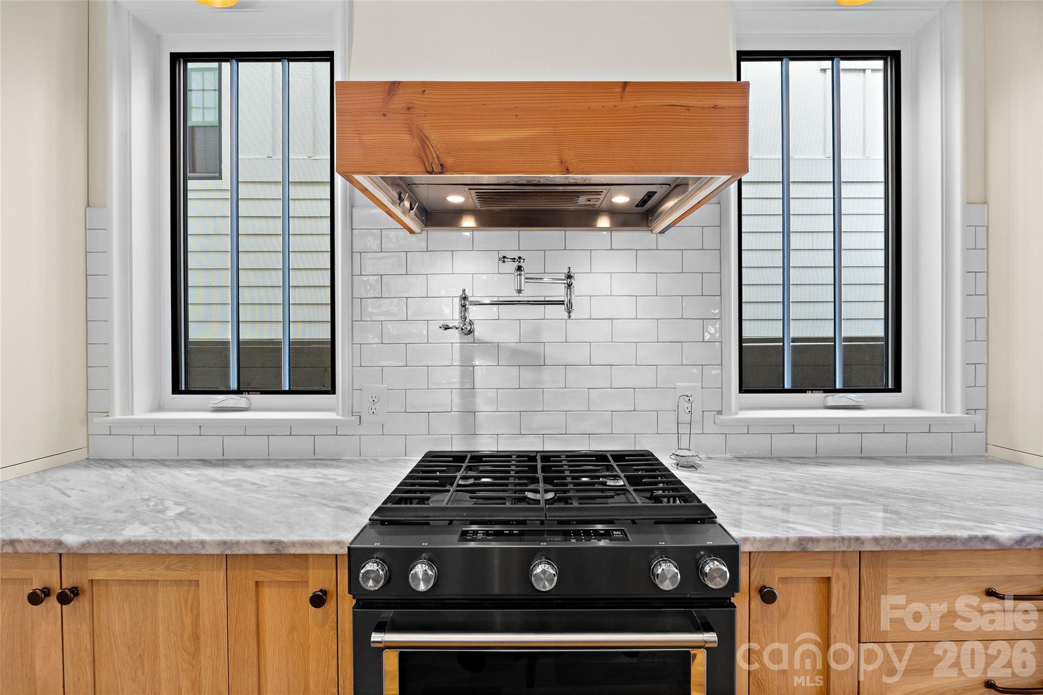 2649 Chesterfield Avenue — Charlotte