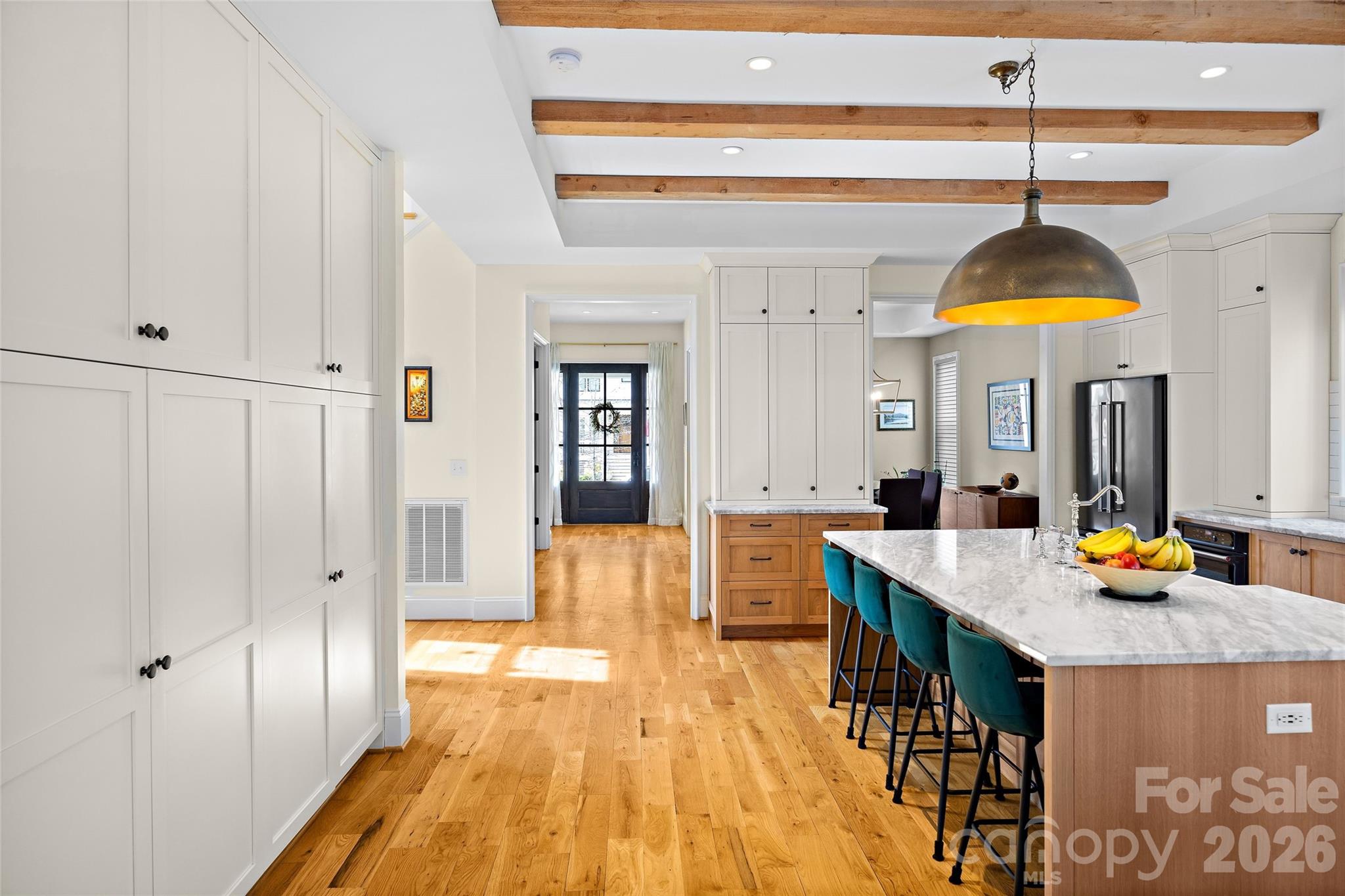 2649 Chesterfield Avenue — Charlotte
