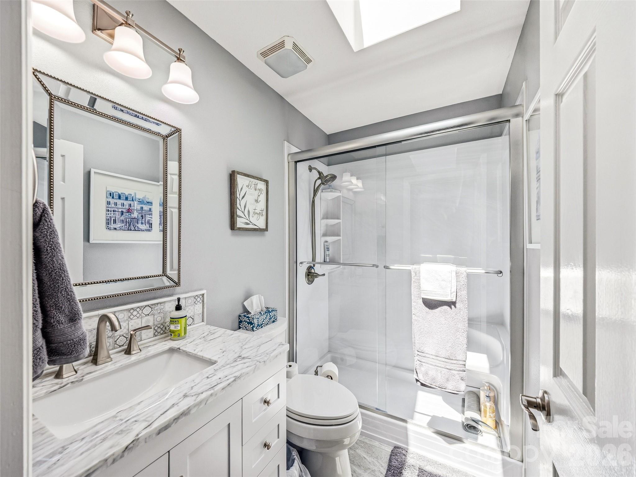 518 Starmount Lane — Hendersonville