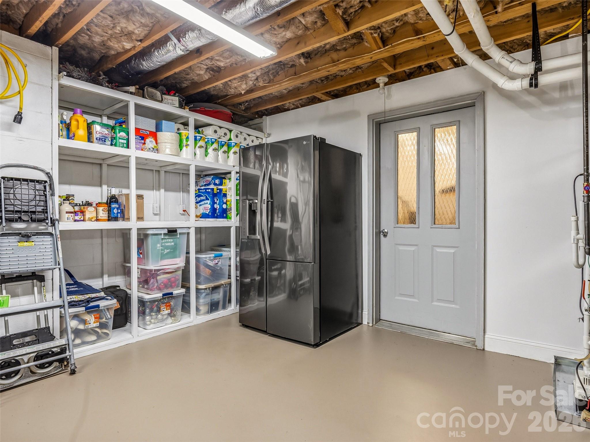 518 Starmount Lane — Hendersonville