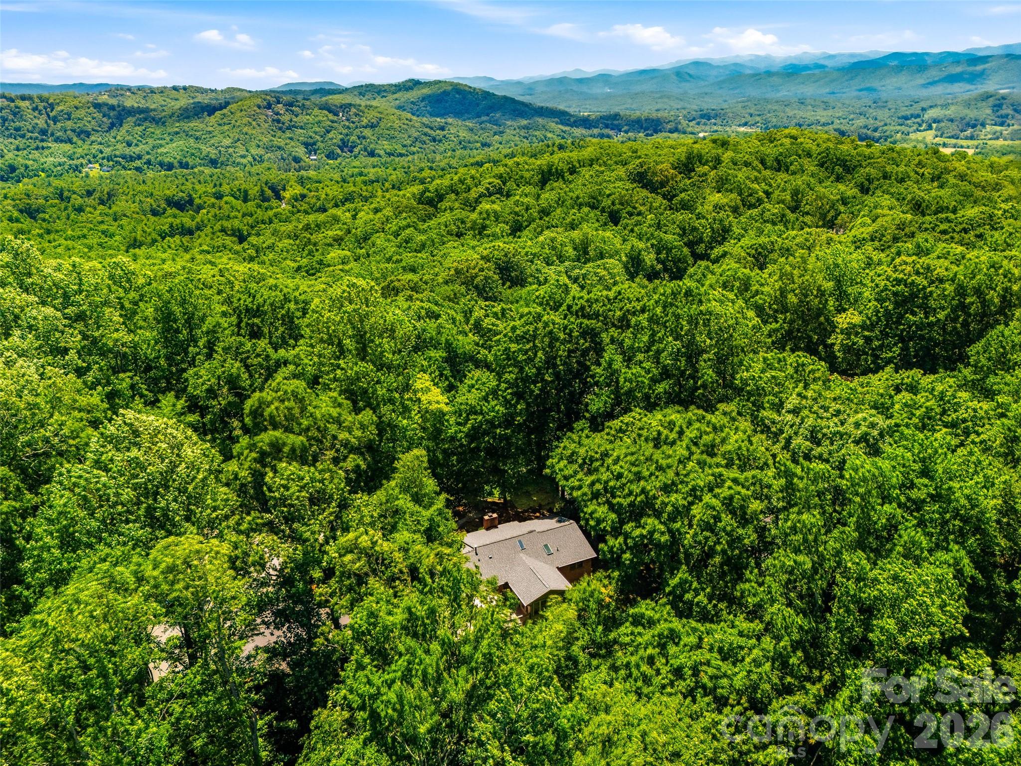 518 Starmount Lane — Hendersonville