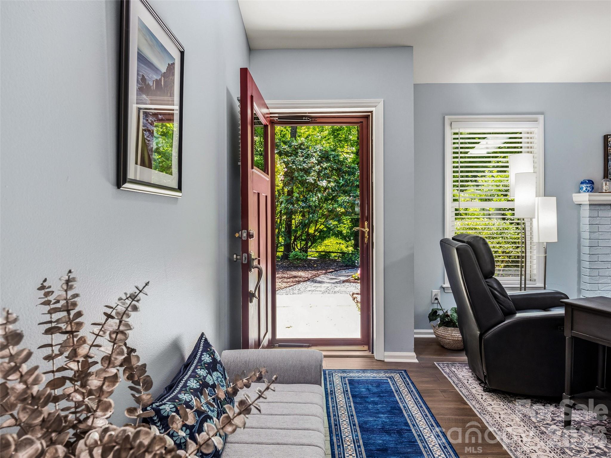 518 Starmount Lane — Hendersonville