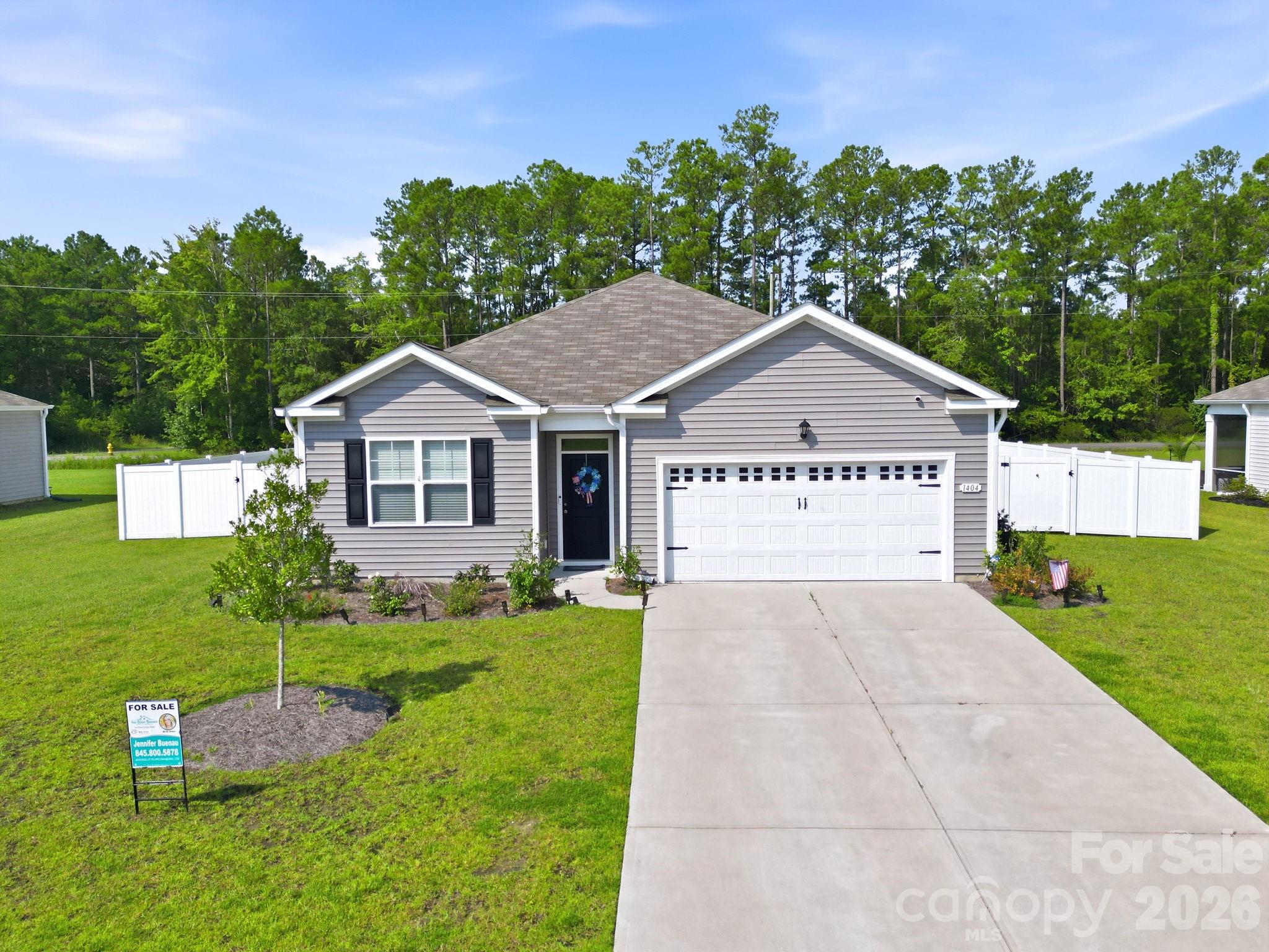 1404 Greenock Lane — Conway