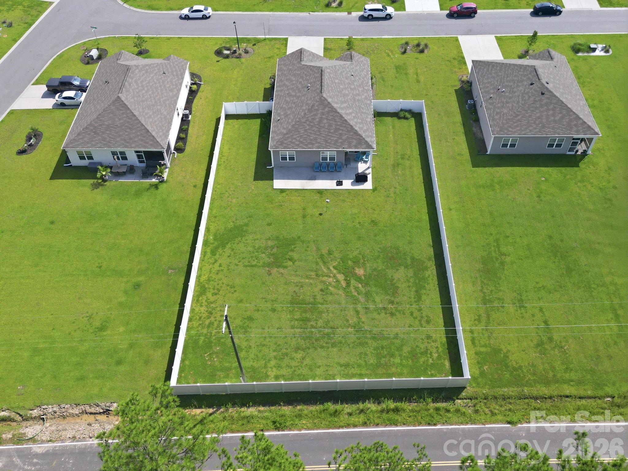 1404 Greenock Lane — Conway