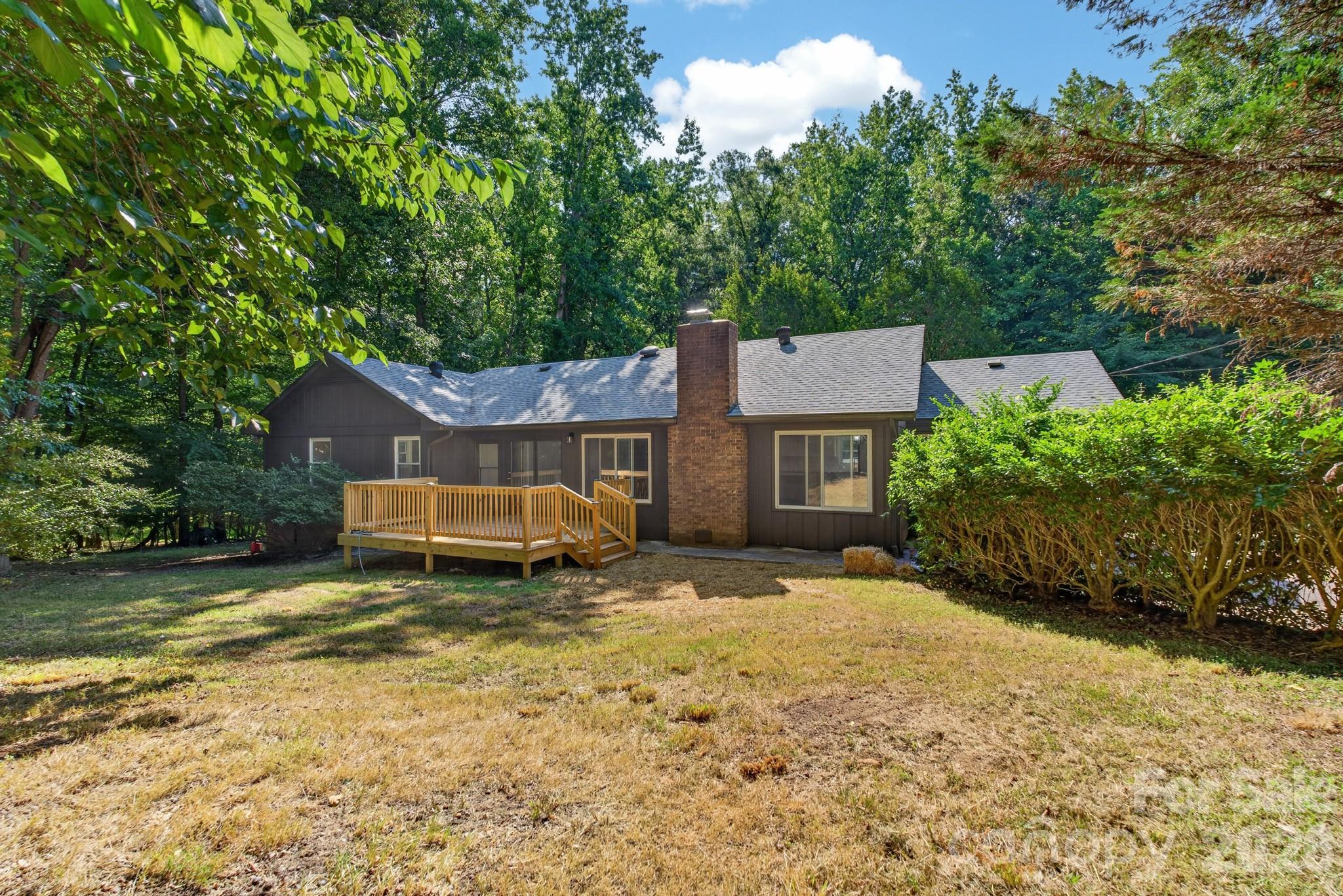 4531 Belhaven Forest Drive — Gastonia