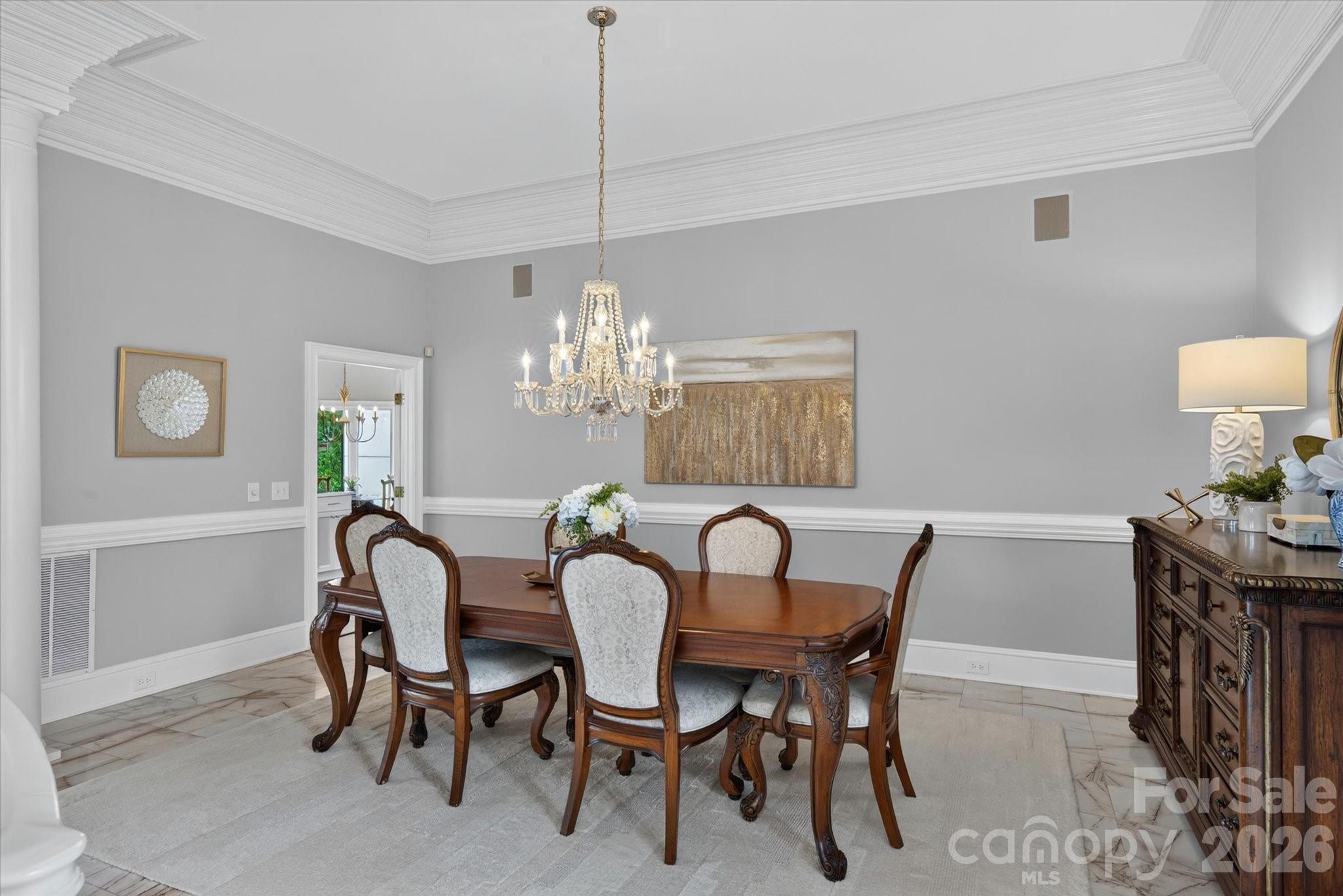 6812 Linkside Court — Charlotte
