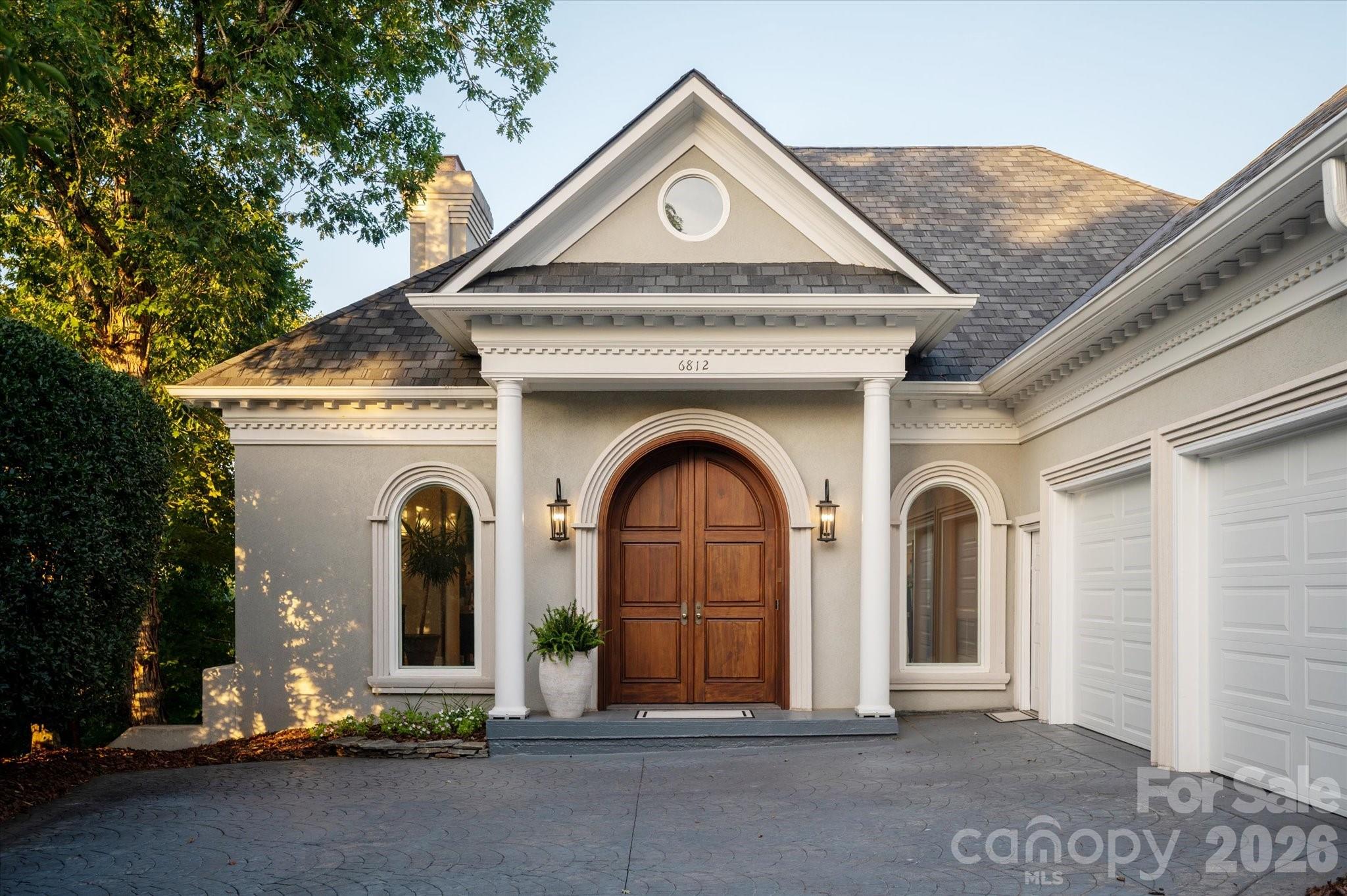 6812 Linkside Court — Charlotte