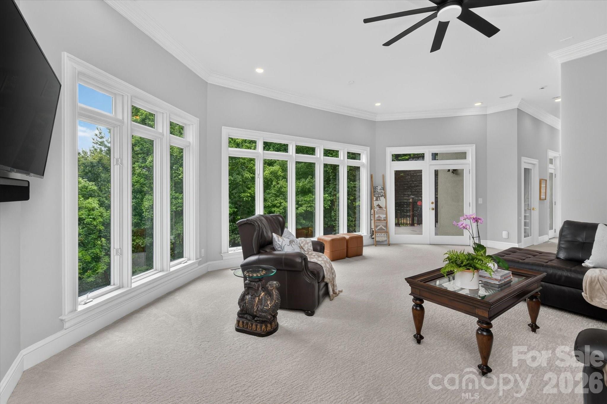 6812 Linkside Court — Charlotte