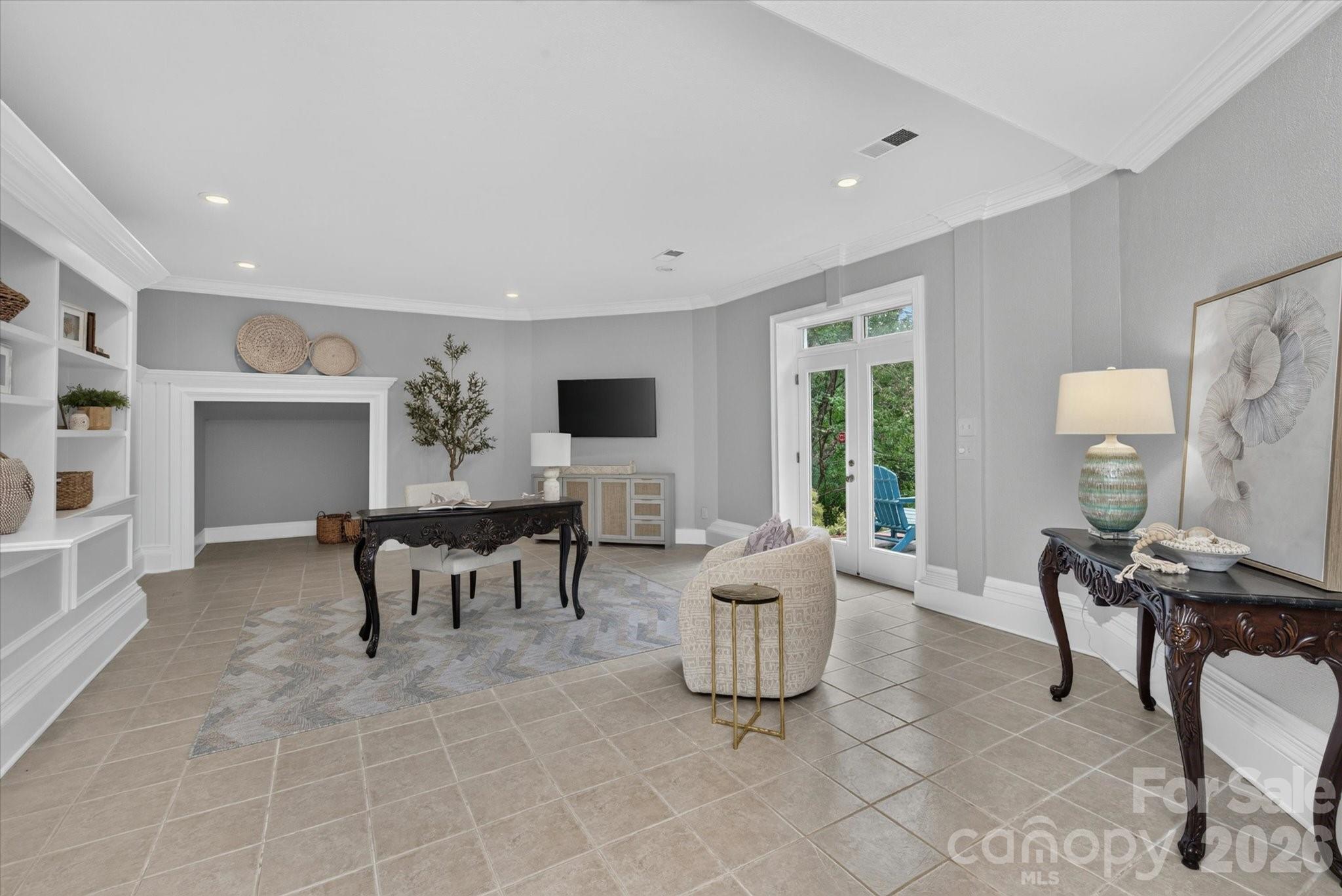6812 Linkside Court — Charlotte