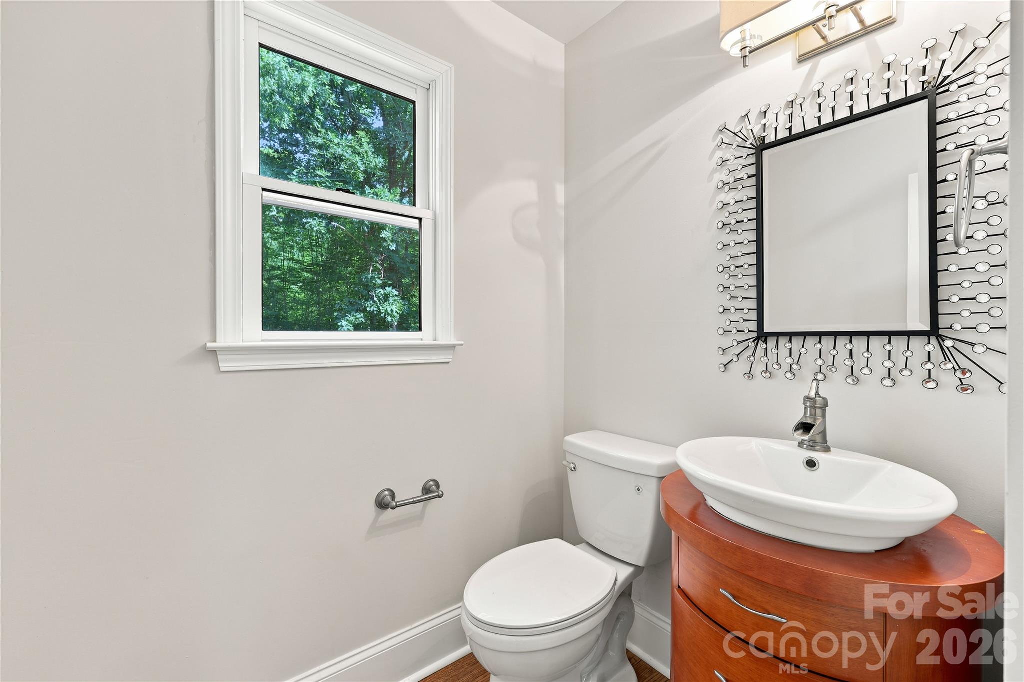122 W Tattersall Drive — Statesville