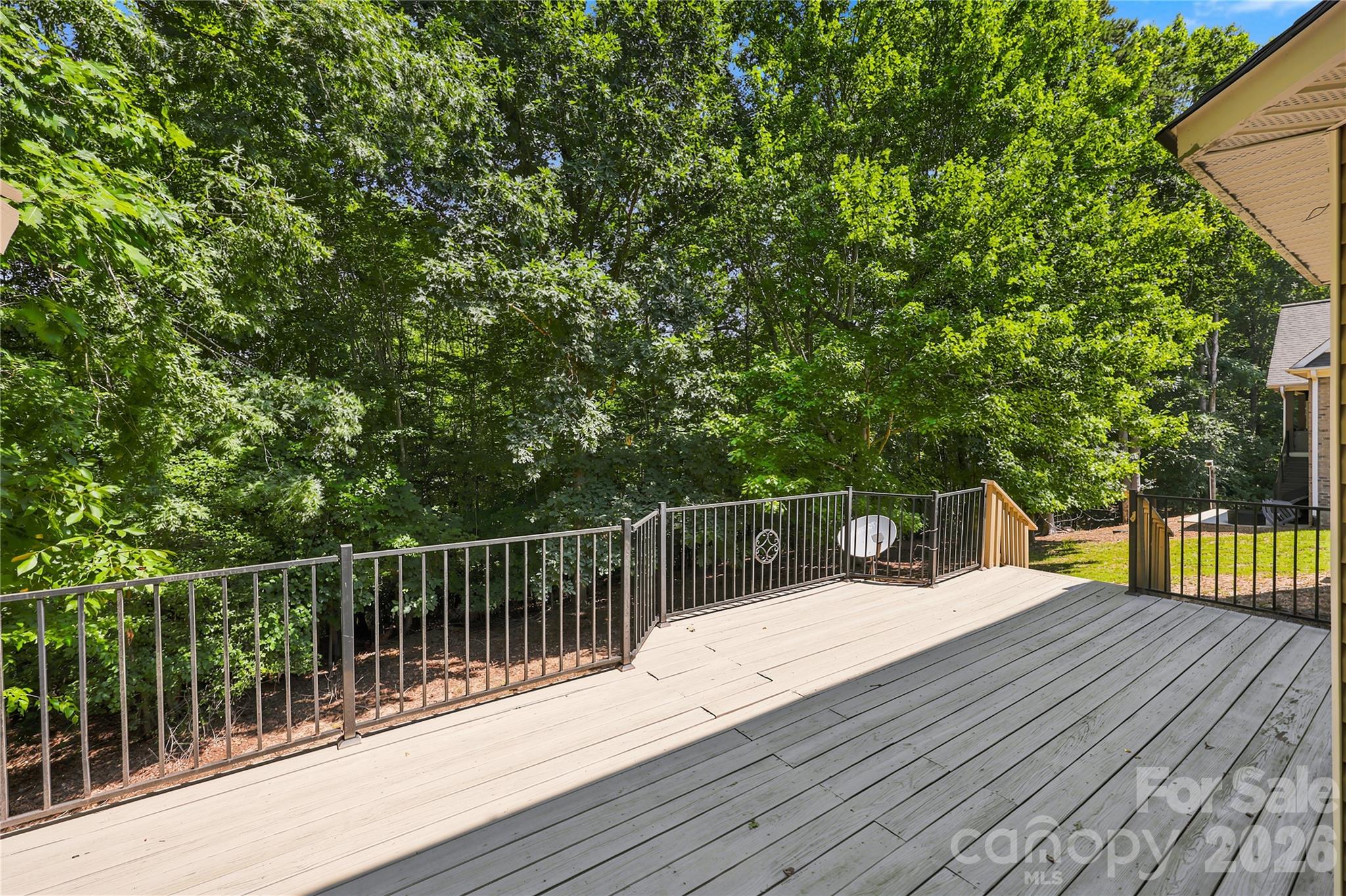 122 W Tattersall Drive — Statesville